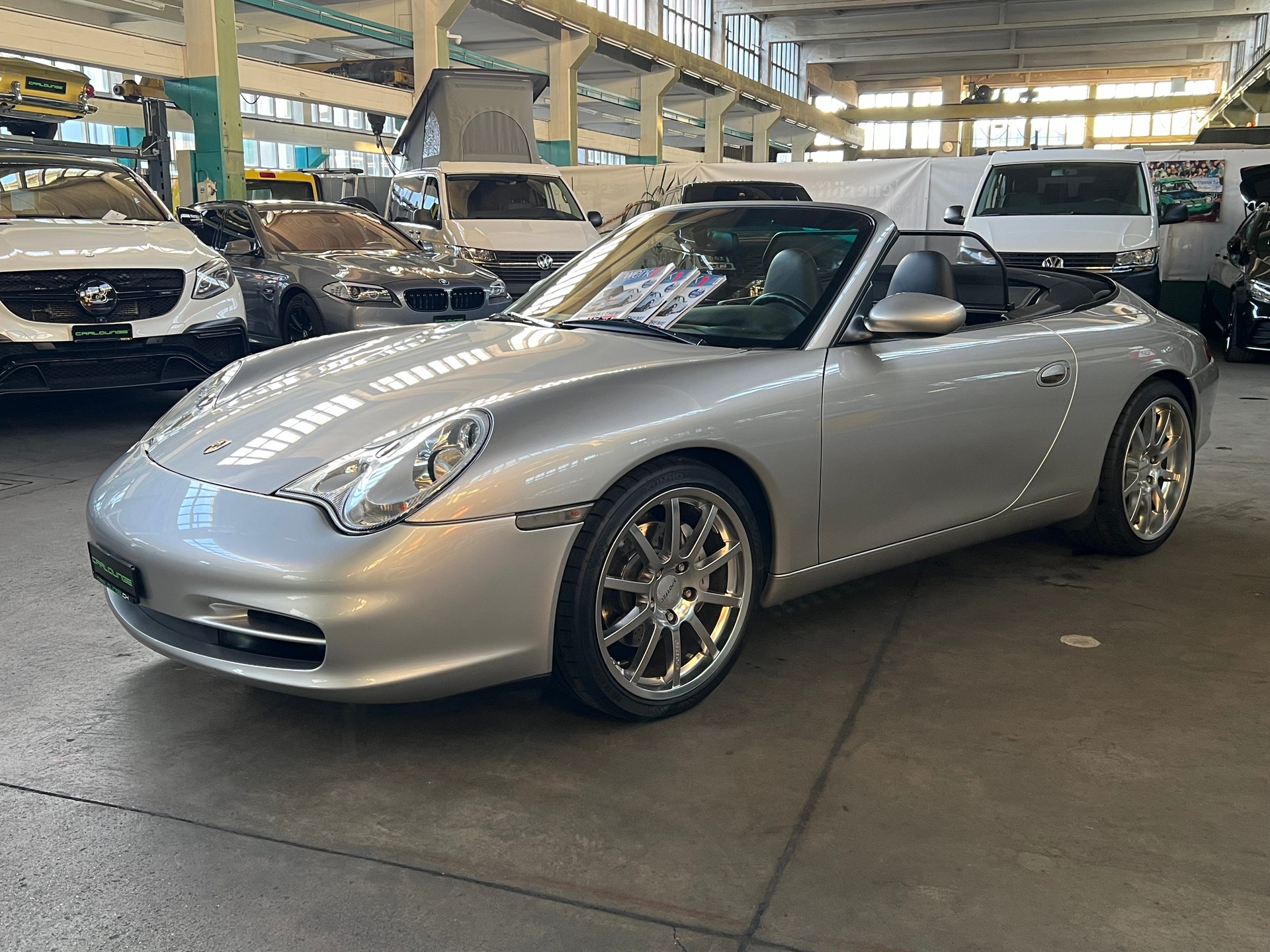 PORSCHE 911 Carrera 4 Cabrio