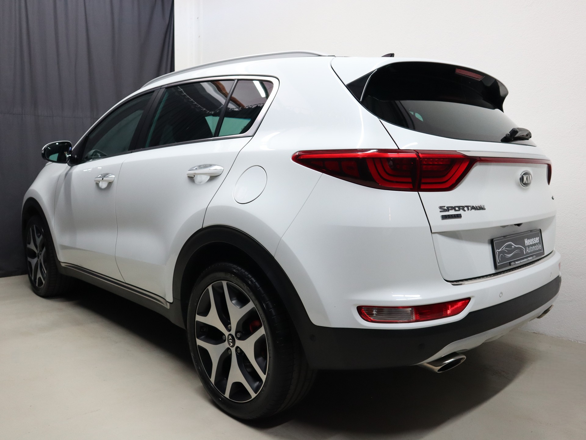 KIA Sportage 2.0CRDi Style GT Line 4WD Automat - Panorama - Navi - DAB+ - JBL - Kamera - 185 PS-showroom-element-3