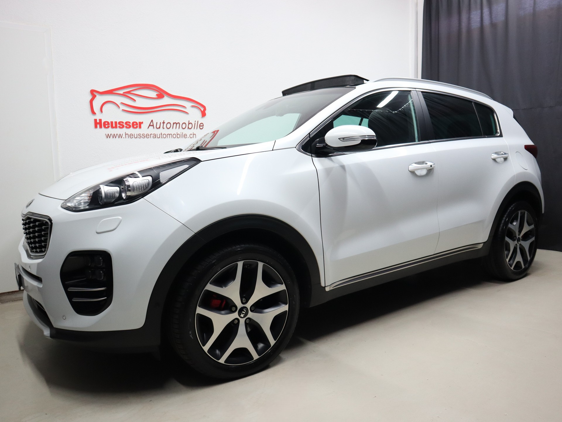 KIA Sportage 2.0CRDi Style GT Line 4WD Automat - Panorama - Navi - DAB+ - JBL - Kamera - 185 PS-showroom-element-1