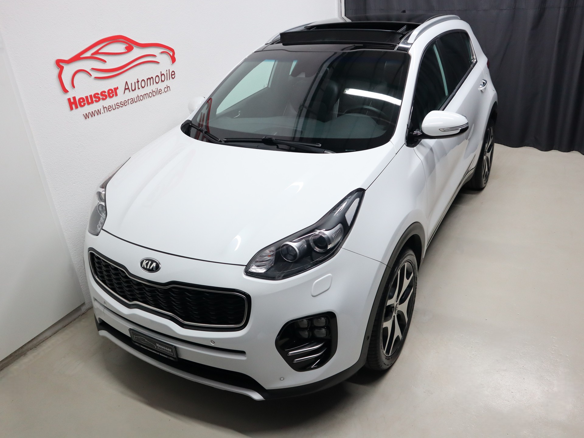 KIA Sportage 2.0CRDi Style GT Line 4WD Automat - Panorama - Navi - DAB+ - JBL - Kamera - 185 PS-showroom-element-2