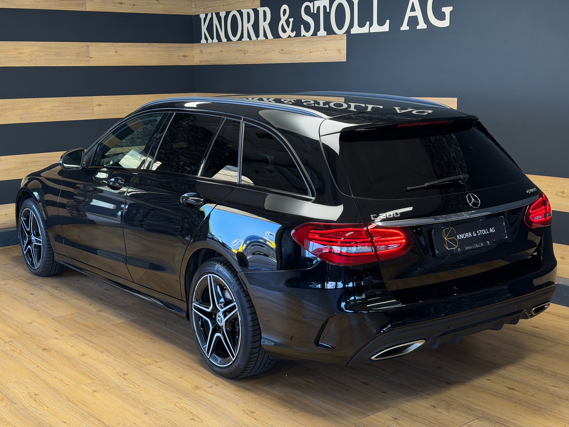MERCEDES-BENZ C 200 Swiss Star AMG Line 4M 9G-Tronic-image-18