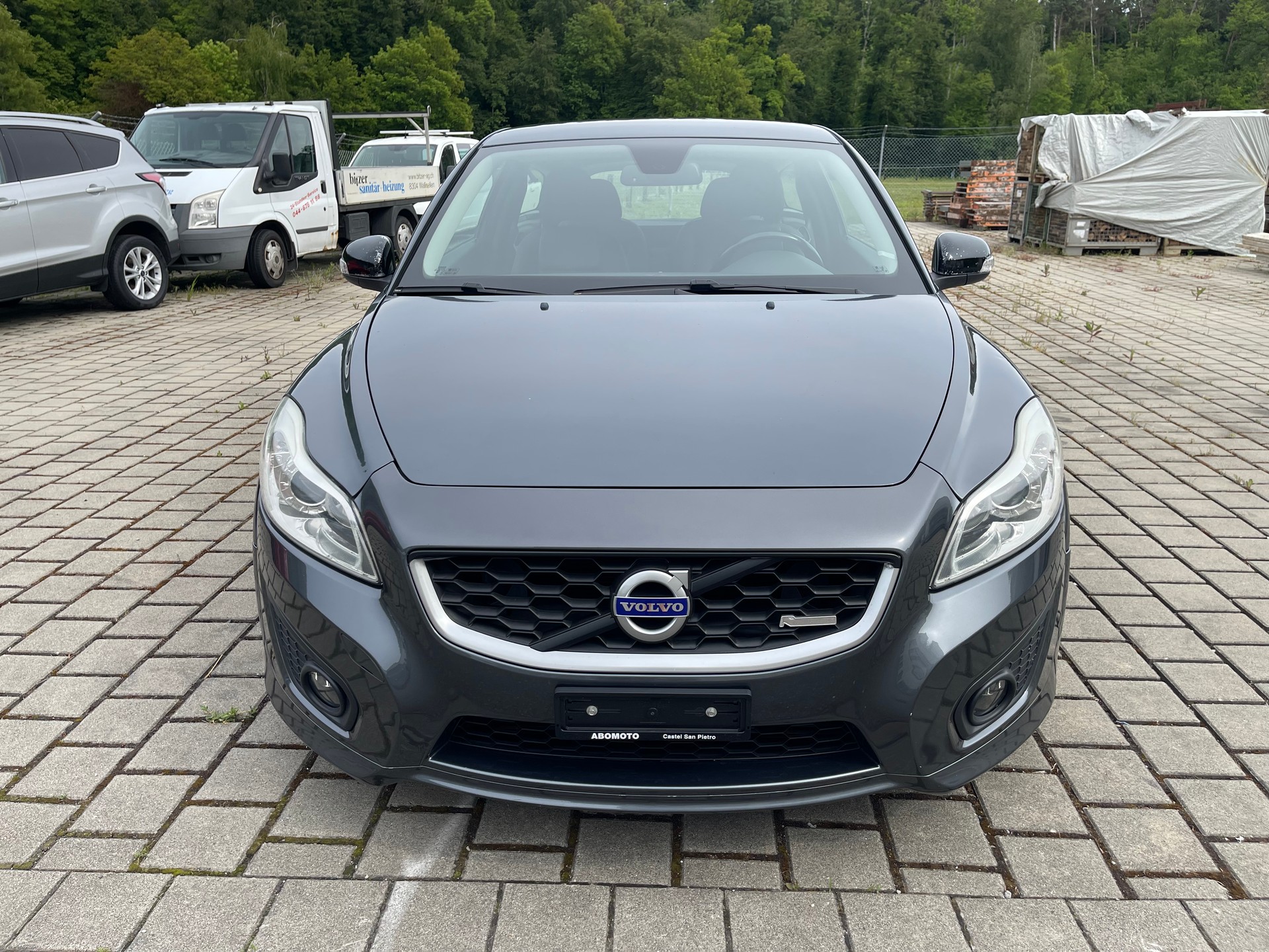 VOLVO C30 2.0D R-Design Momentum-image-7