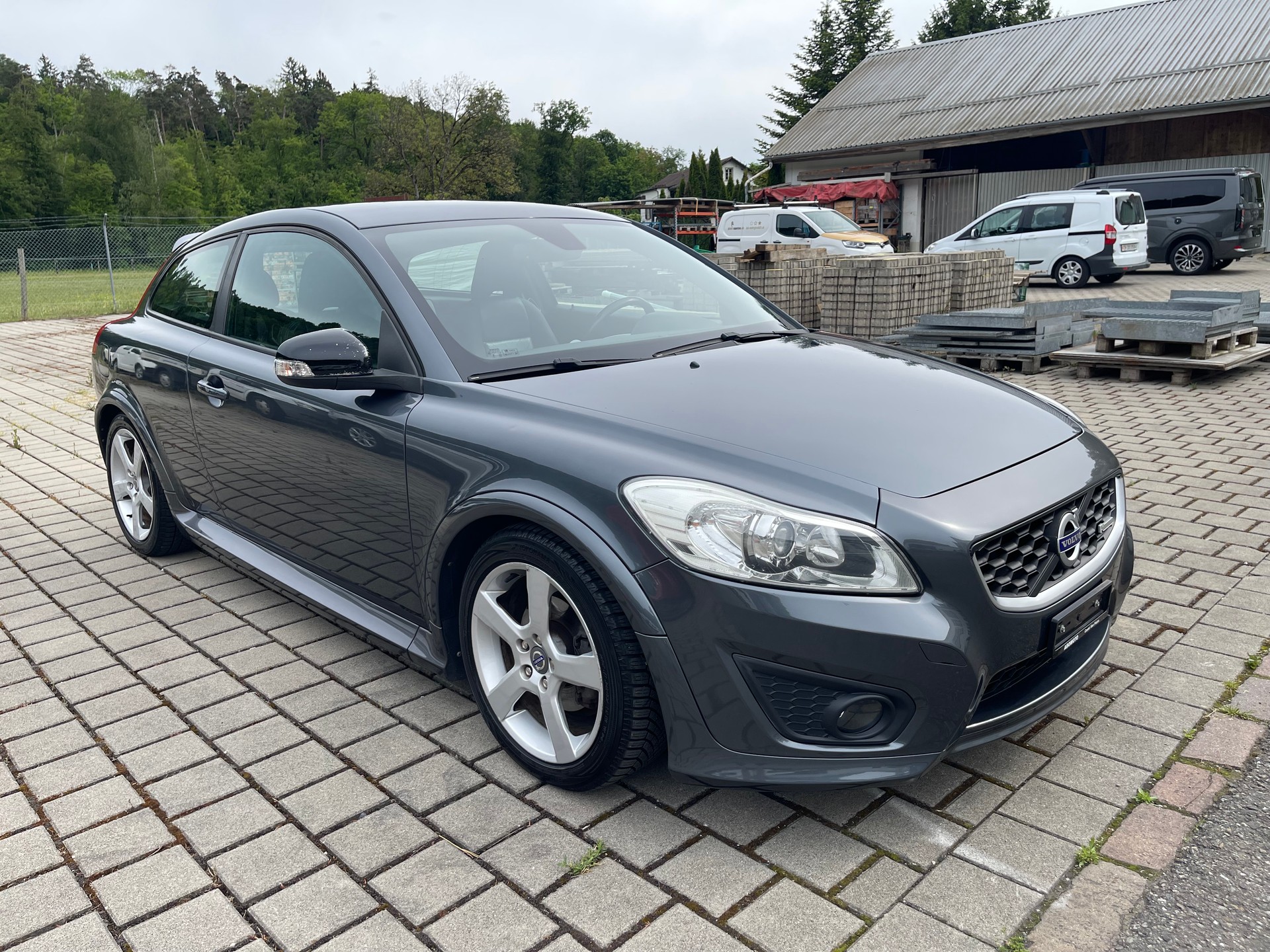 VOLVO C30 2.0D R-Design Momentum-image-6