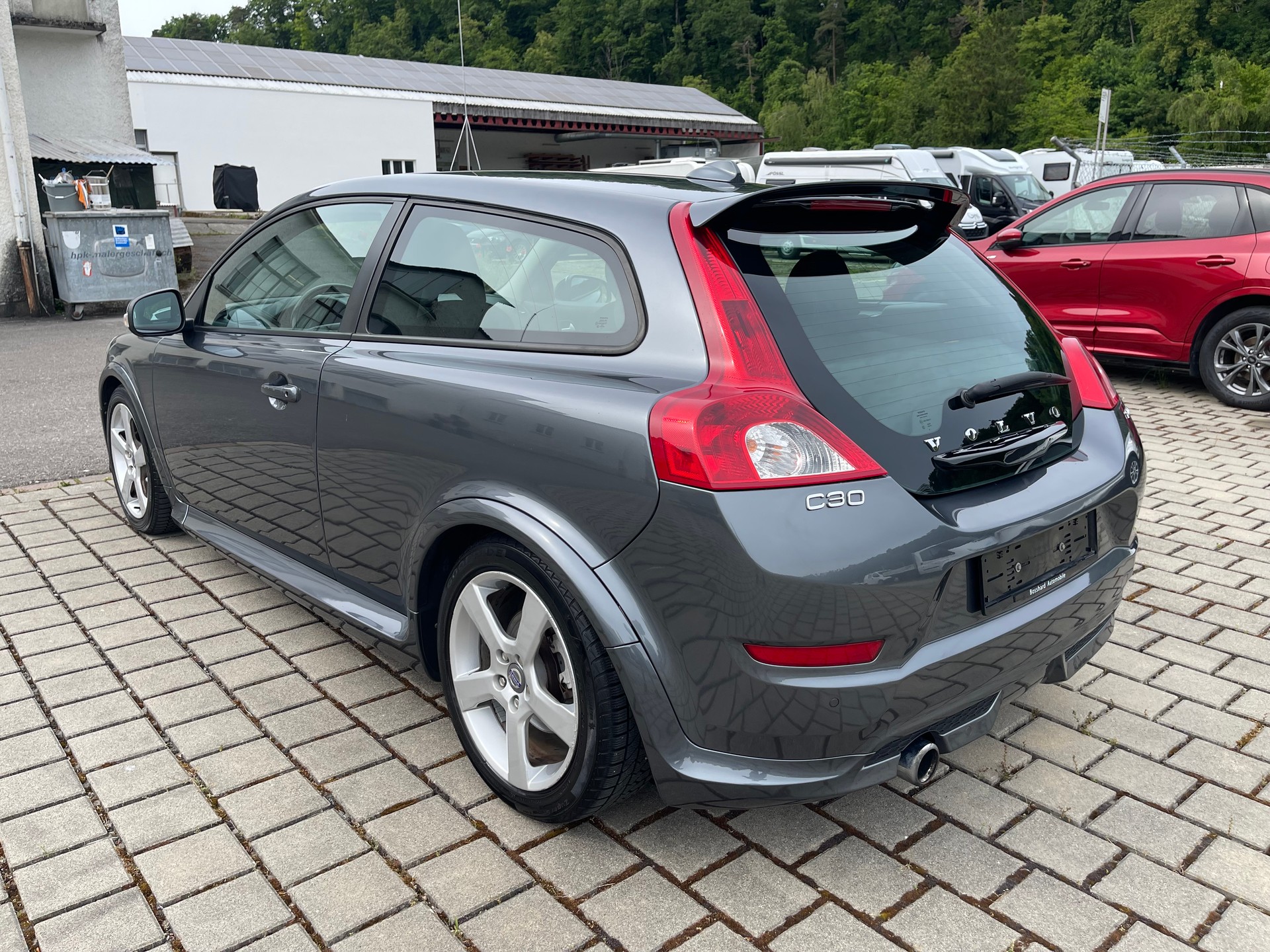 VOLVO C30 2.0D R-Design Momentum-image-2