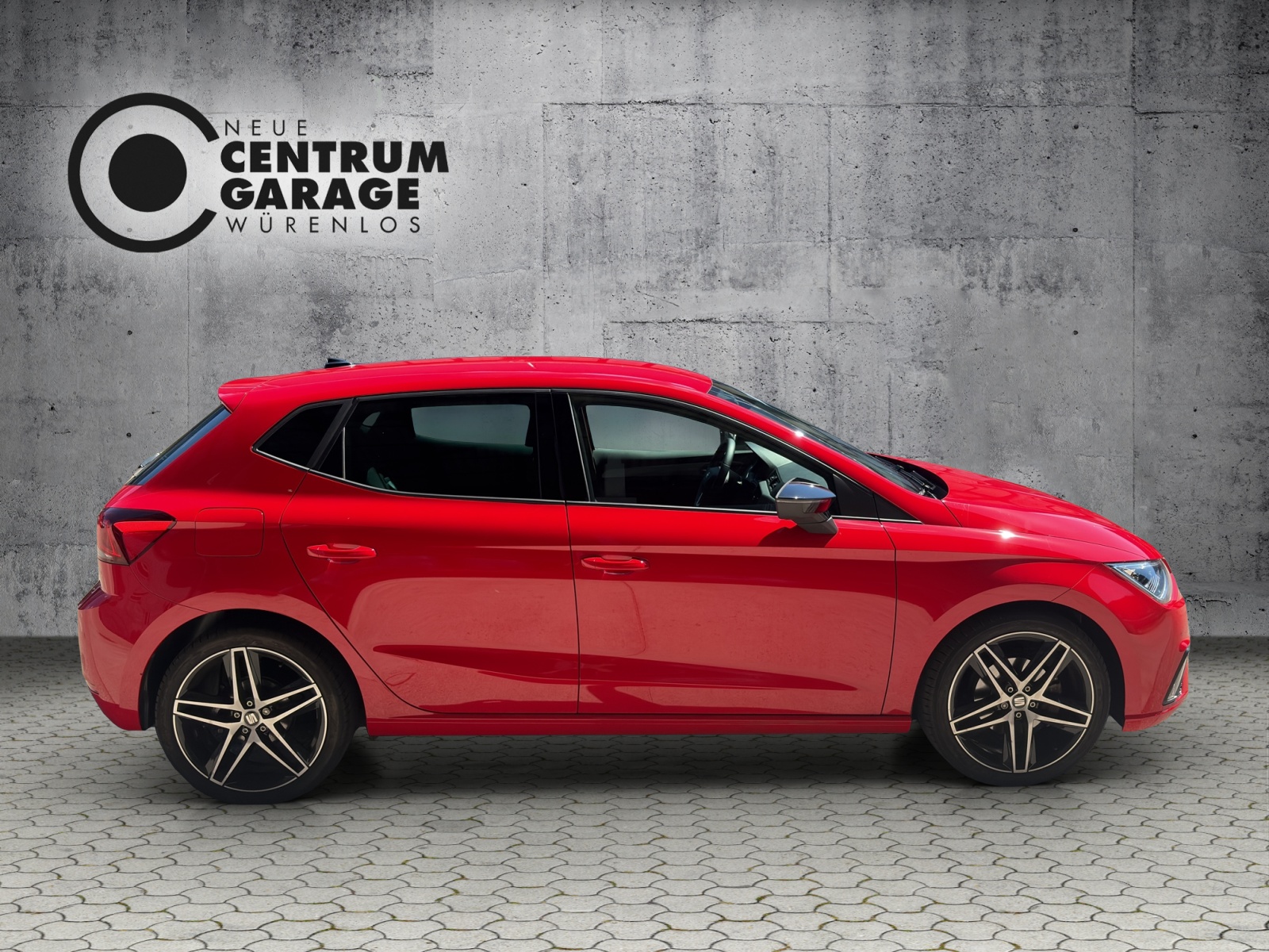 SEAT Ibiza 1.0 EcoTSI Hola FR-showroom-element-2