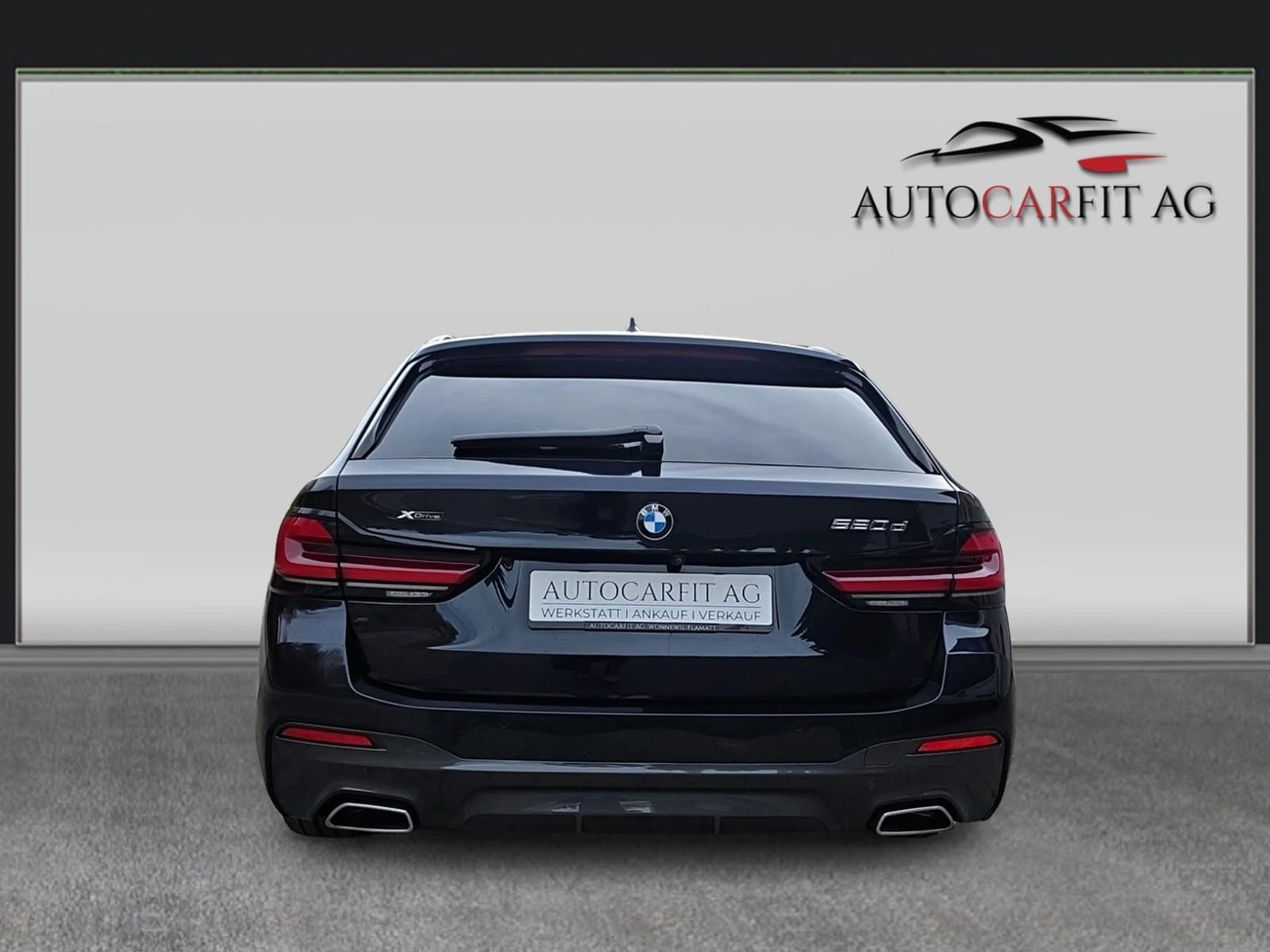 BMW 520d xDrive 48V Touring Pure M Sport Edition-image-4