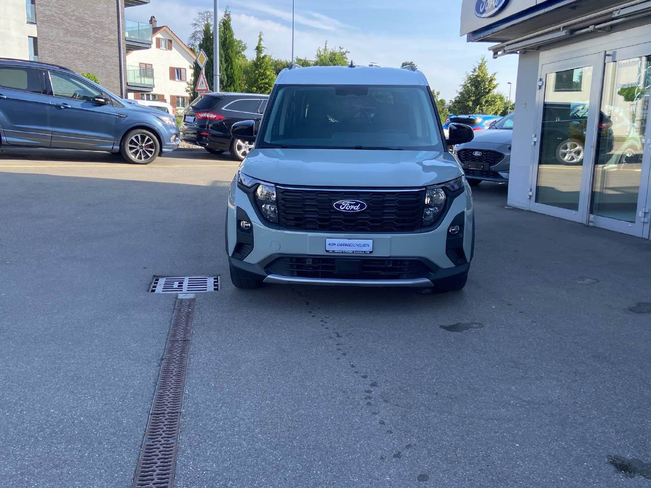 FORD TOURNEO COURIERier 1.0 EcoBoost Active-image-1