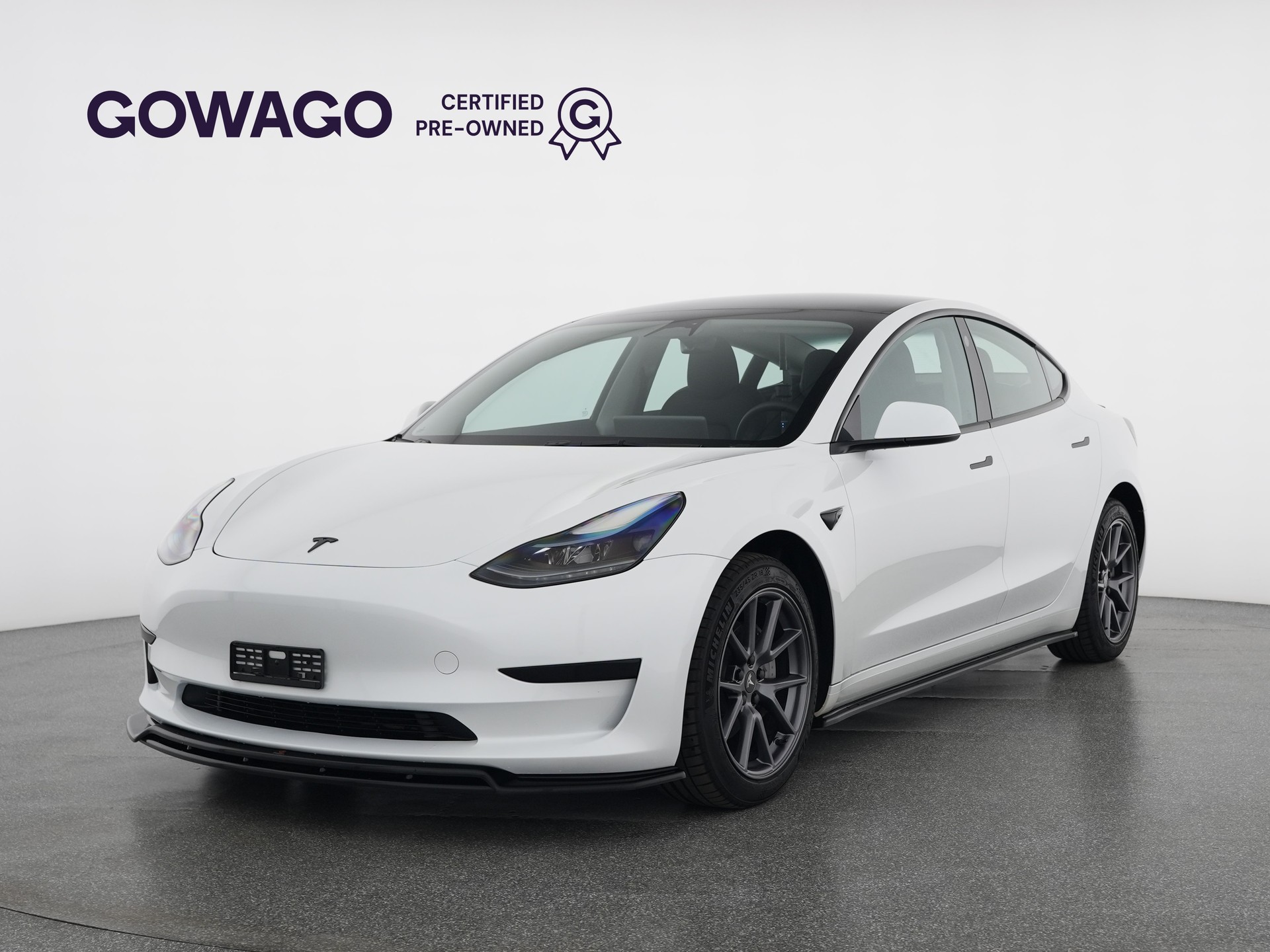 TESLA Model 3 Standard Range Plus Rear-Wheel Drive