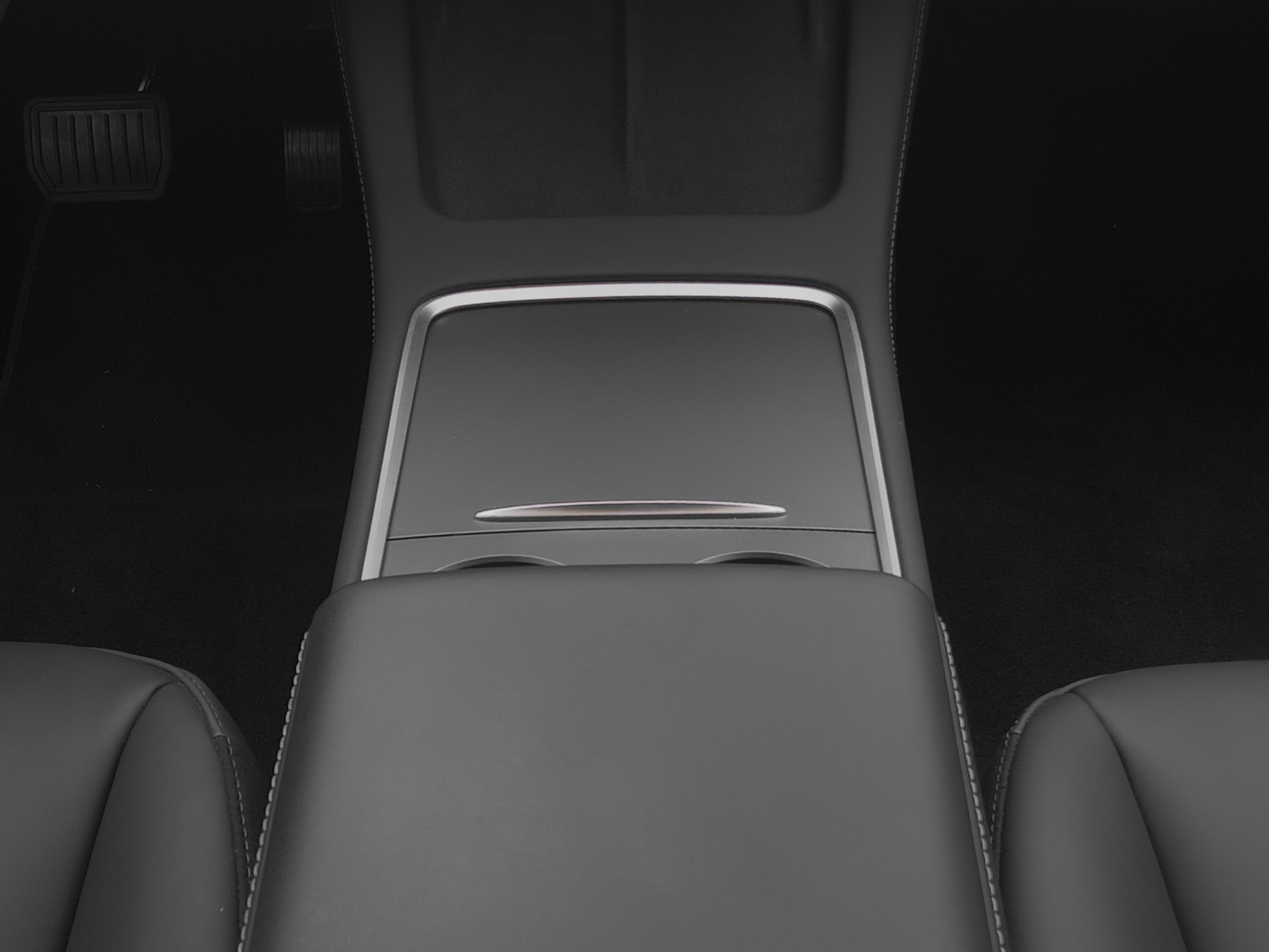 TESLA Model 3 Standard Range Plus Rear-Wheel Drive-image-9