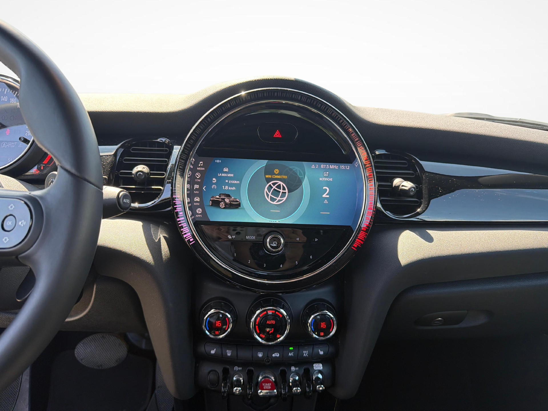 MINI Cabrio F57 2.0i Cooper S-image-15