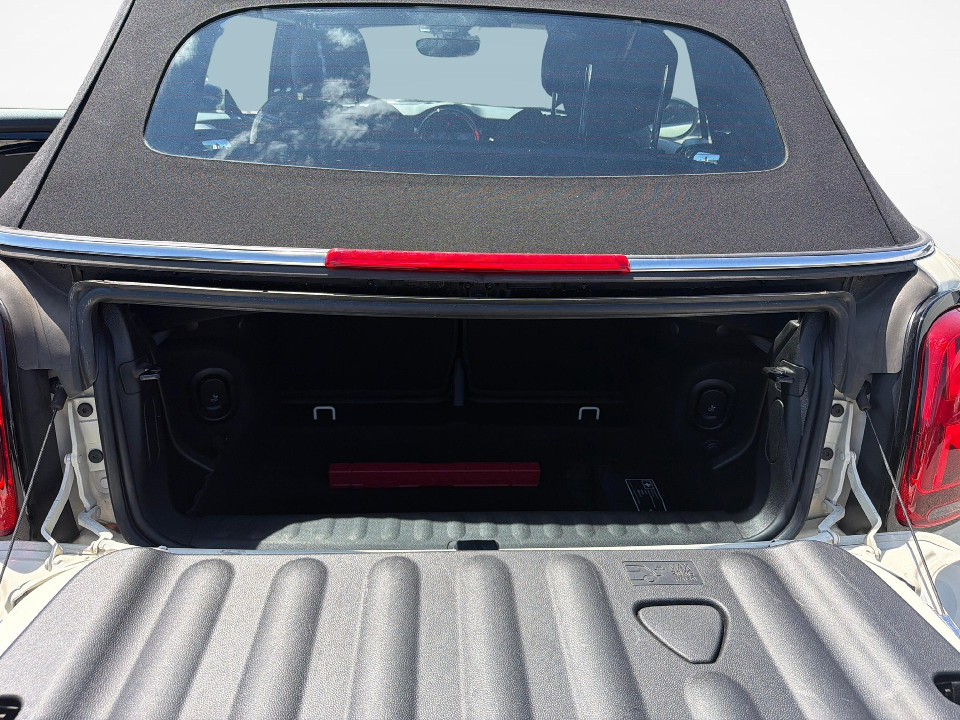 MINI Cabrio F57 2.0i Cooper S-image-20