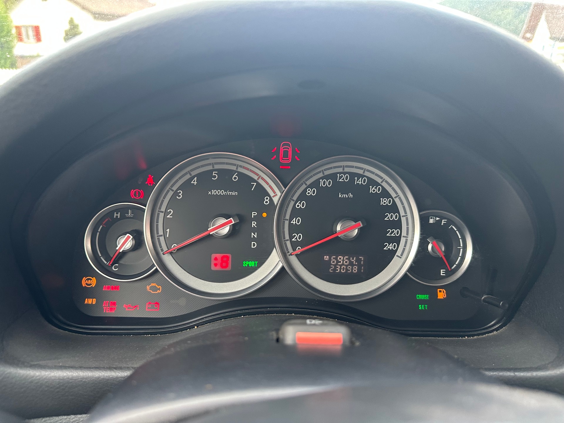 SUBARU Legacy 2.0i AWD Swiss-image-8