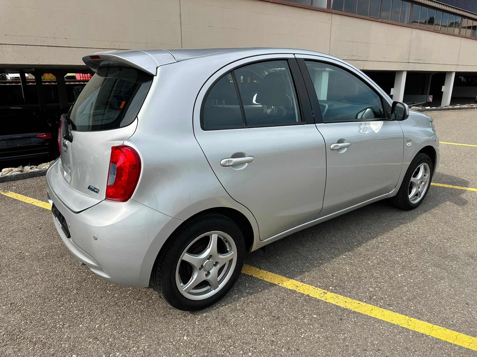 NISSAN Micra 1.2 DIG-S tekna-image-2