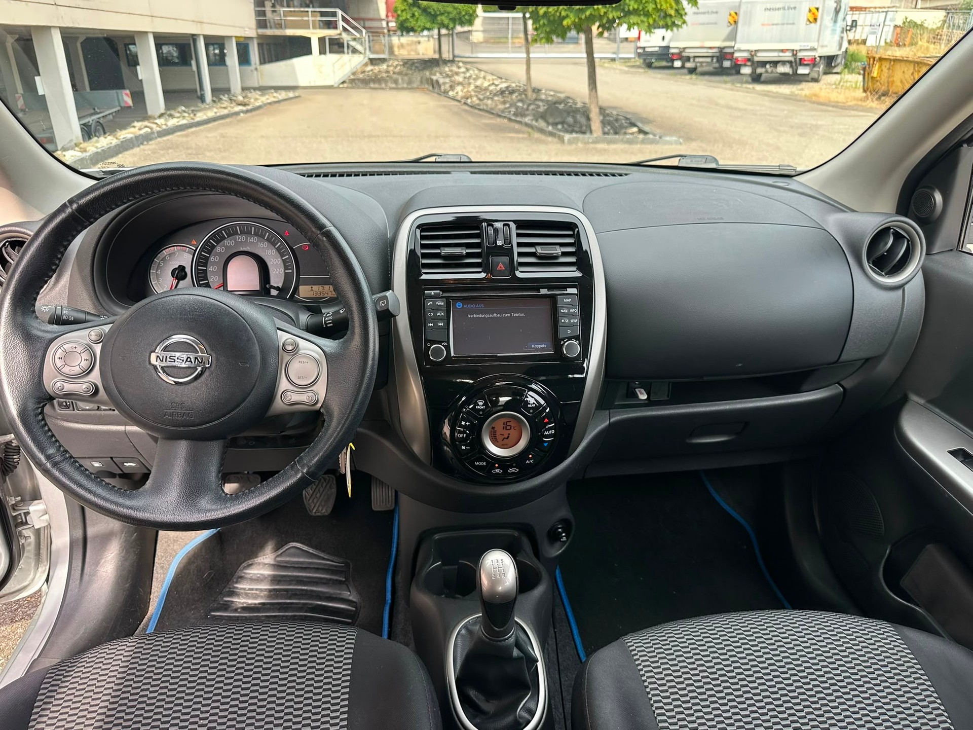 NISSAN Micra 1.2 DIG-S tekna-image-6