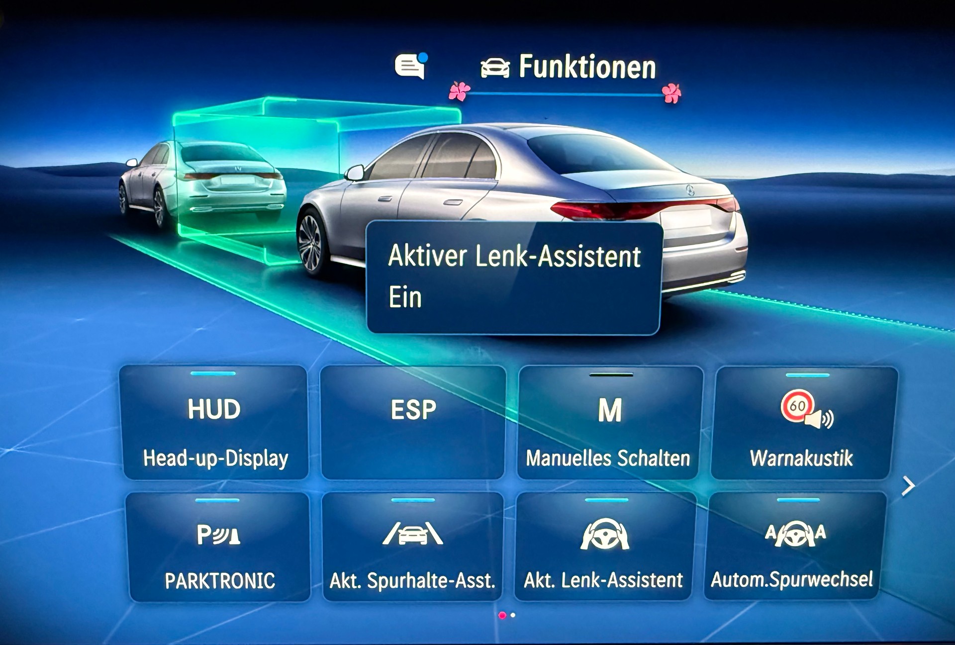 MERCEDES-BENZ E 200 EXCLUSIVE 9G-Tronic 4Matic-image-15