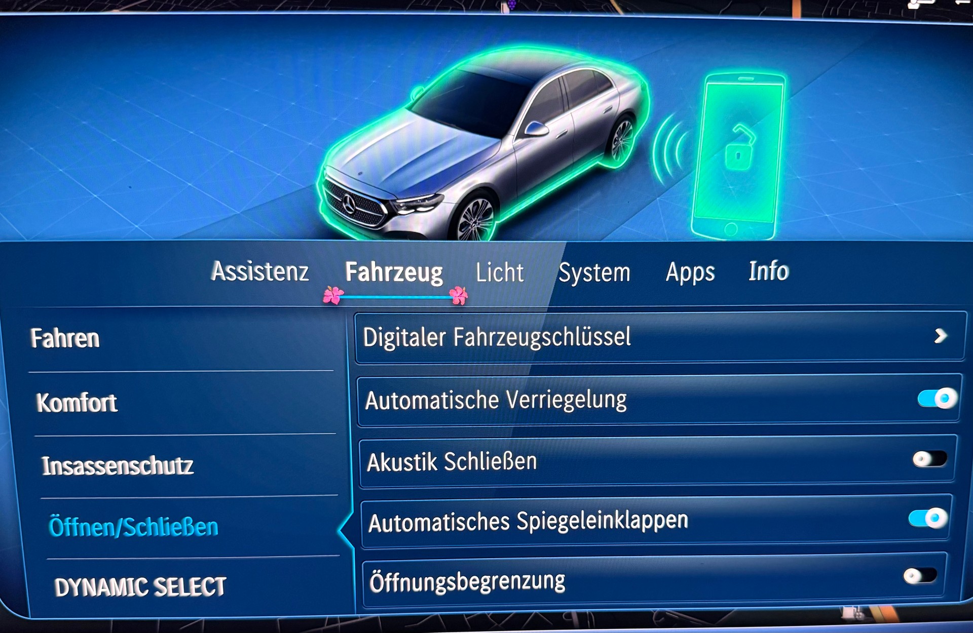MERCEDES-BENZ E 200 EXCLUSIVE 9G-Tronic 4Matic-image-19