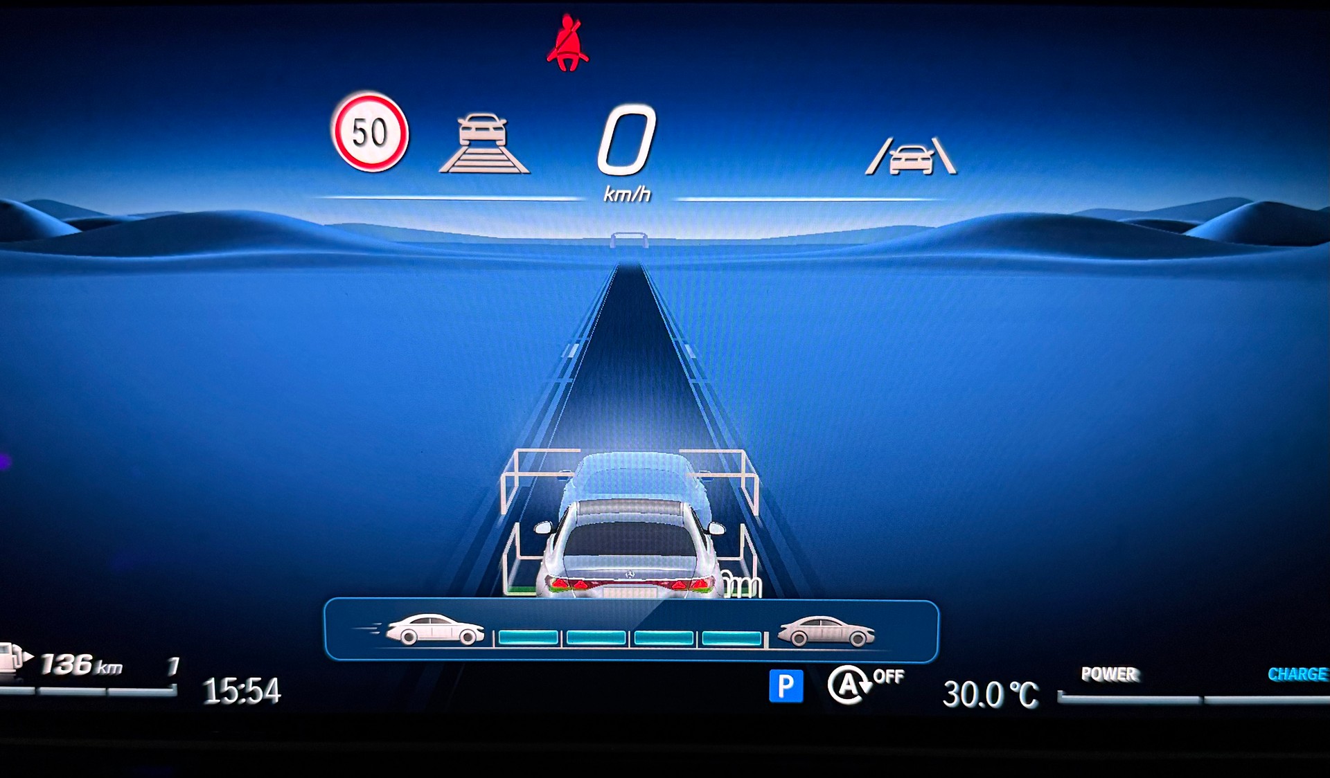 MERCEDES-BENZ E 200 EXCLUSIVE 9G-Tronic 4Matic-image-14