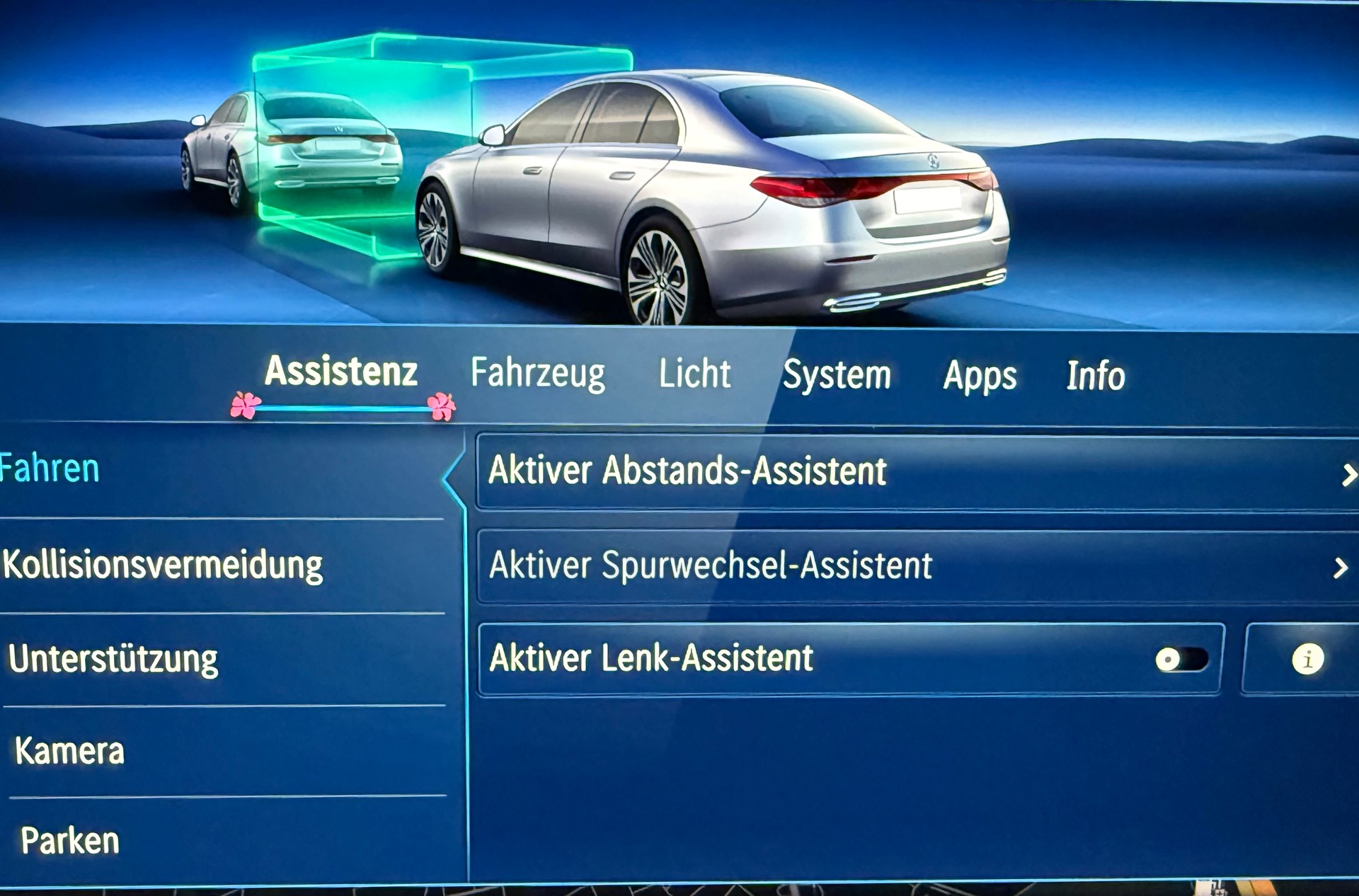 MERCEDES-BENZ E 200 EXCLUSIVE 9G-Tronic 4Matic-image-13