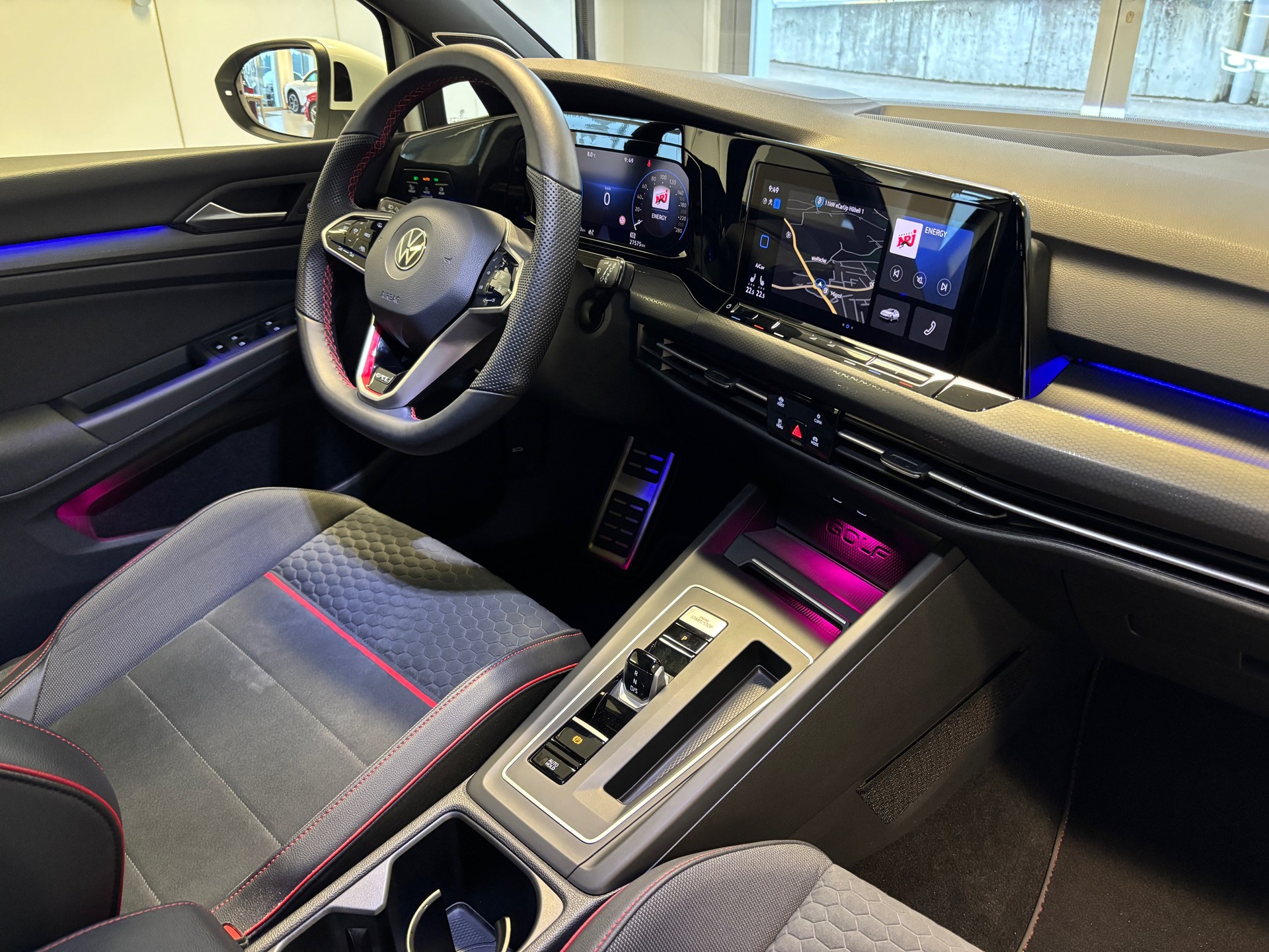 VW Golf 2.0 TSI GTI Clubsport DSG-image-9