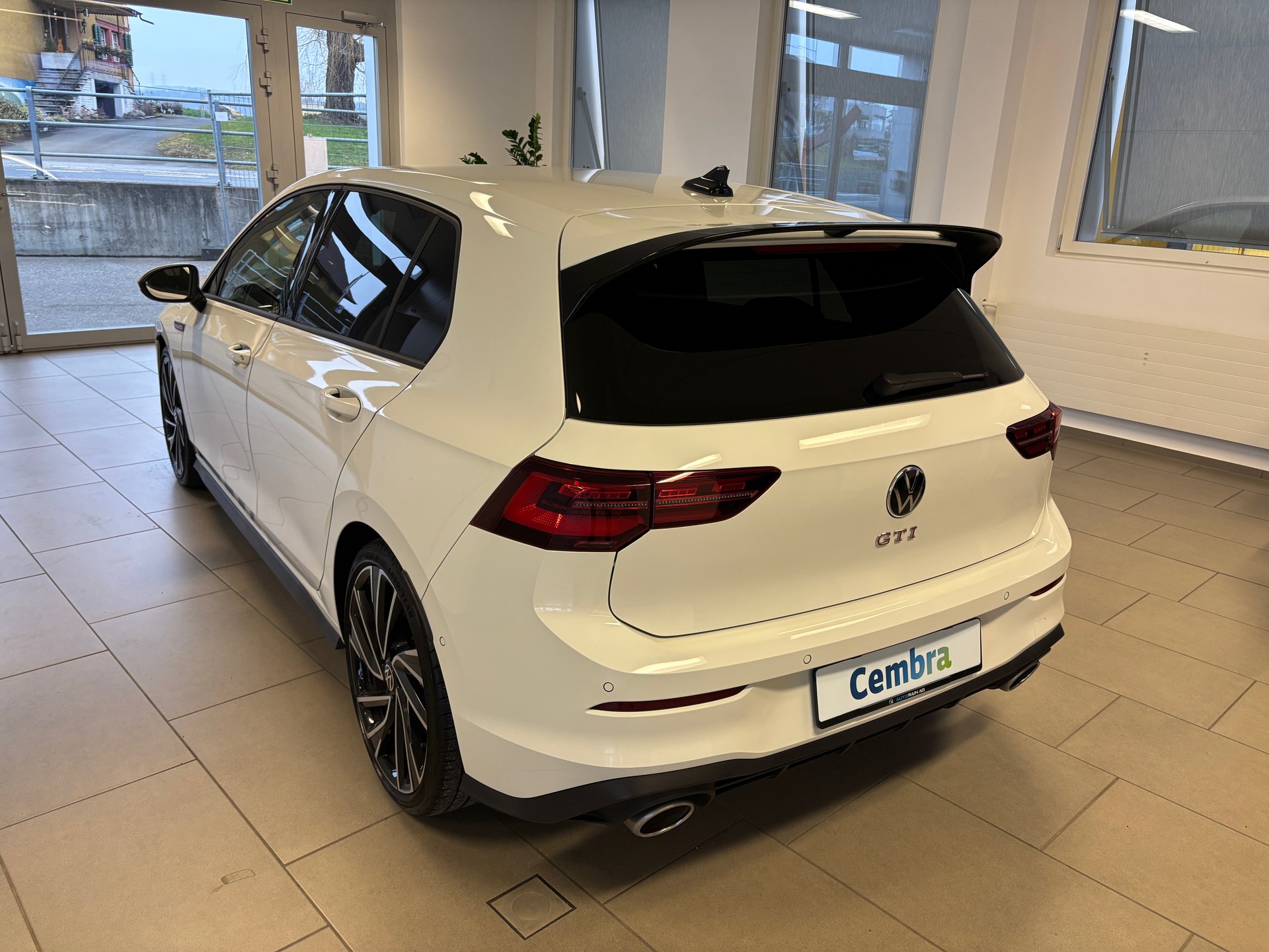 VW Golf 2.0 TSI GTI Clubsport DSG-showroom-element-3