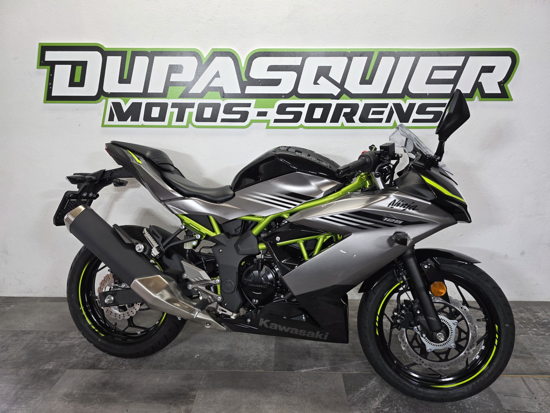 KAWASAKI Ninja 125-image-0