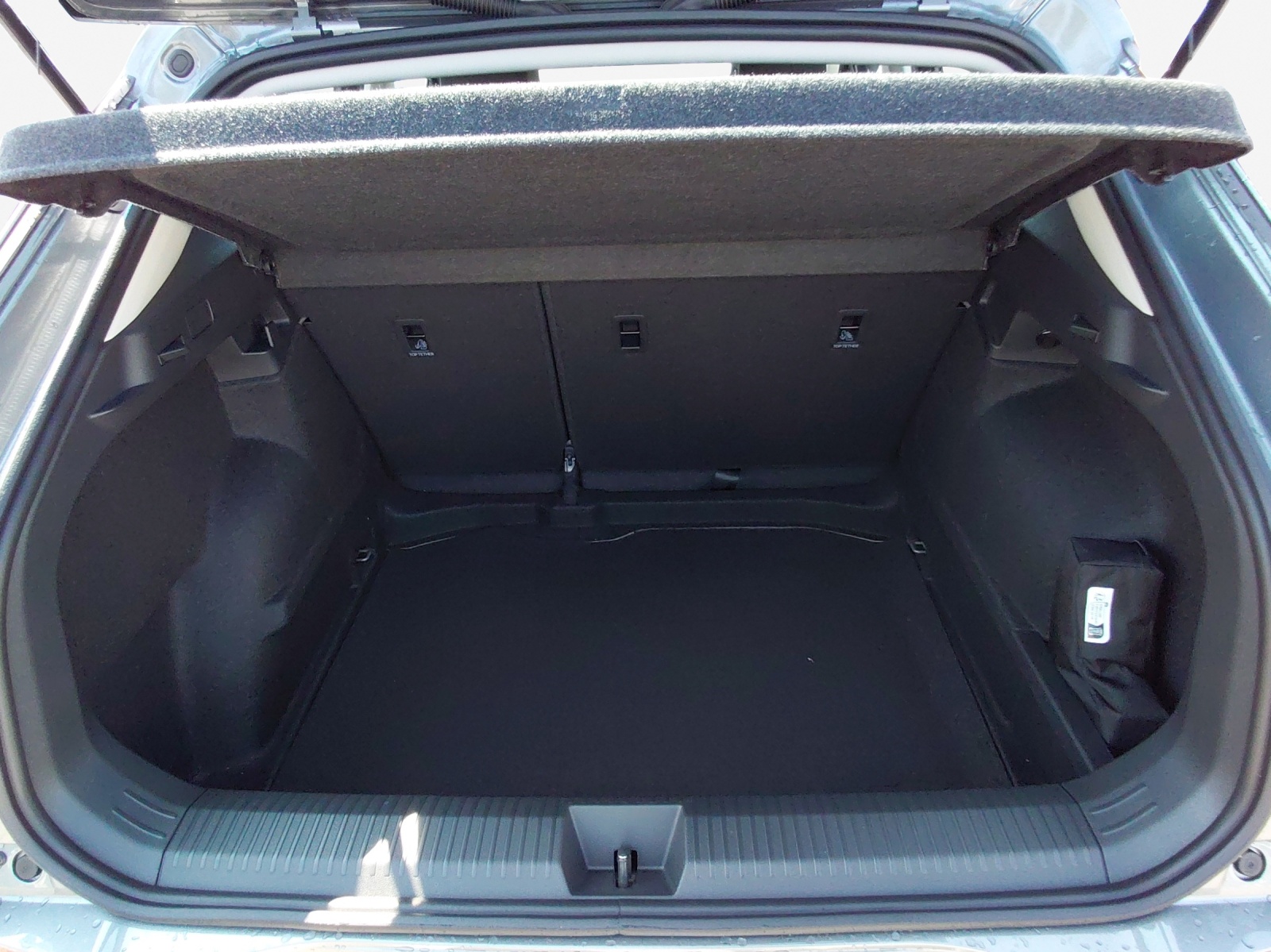 VW T-Roc 1.5 eTSI mHEV Trend DSG-image-12