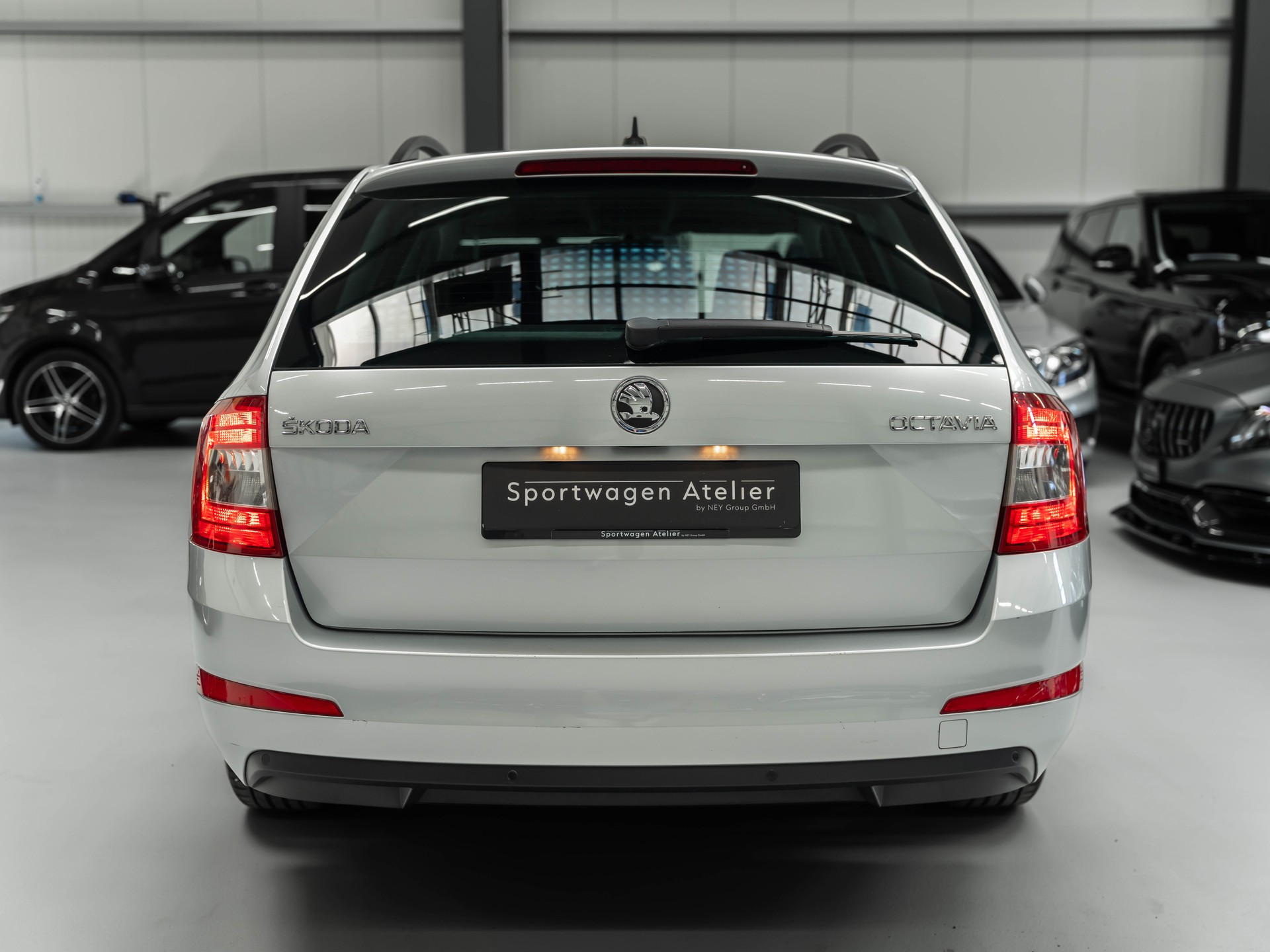 SKODA Octavia Combi 1.4 TSI G-tec Elegance CNG-showroom-element-2