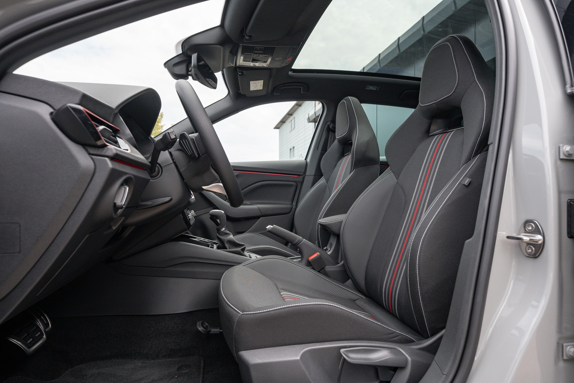 SKODA Scala 1.5 TSI Monte Carlo DSG-image-9
