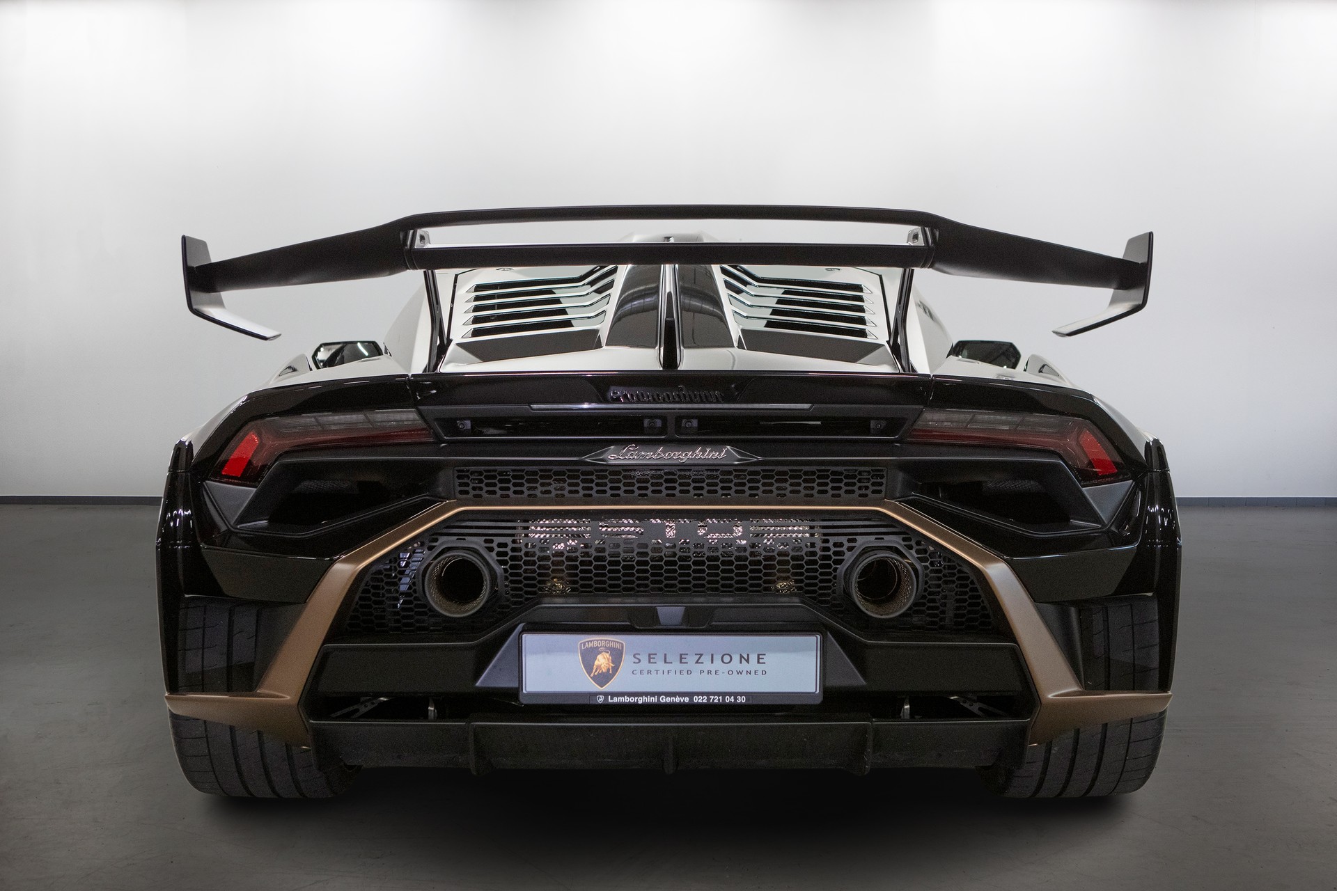 LAMBORGHINI Huracán STO Coupé DCT RWD-showroom-element-3