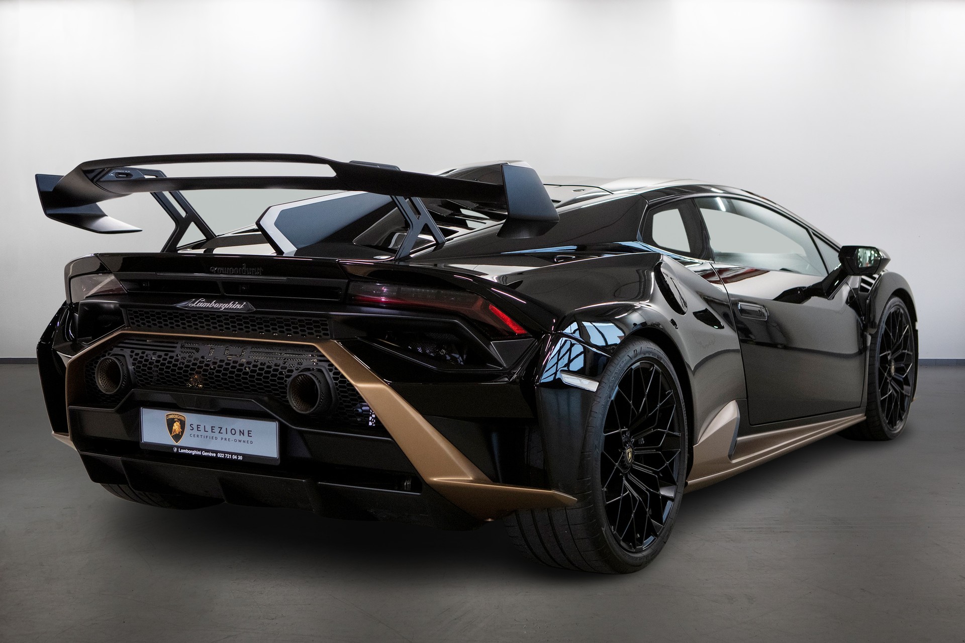 LAMBORGHINI Huracán STO Coupé DCT RWD-showroom-element-2