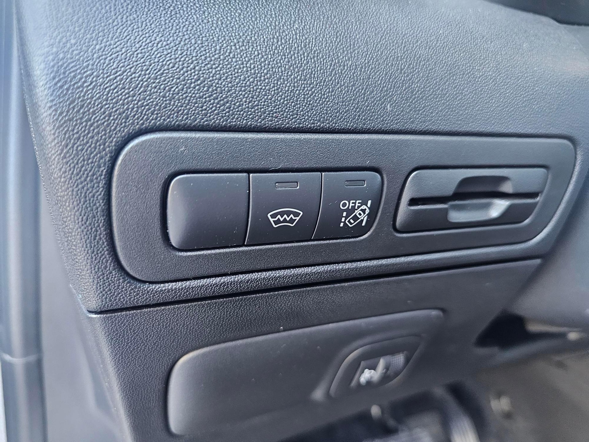 CITROEN C3 Aircross 1.2 PureTech 130 Swiss Edition-image-13