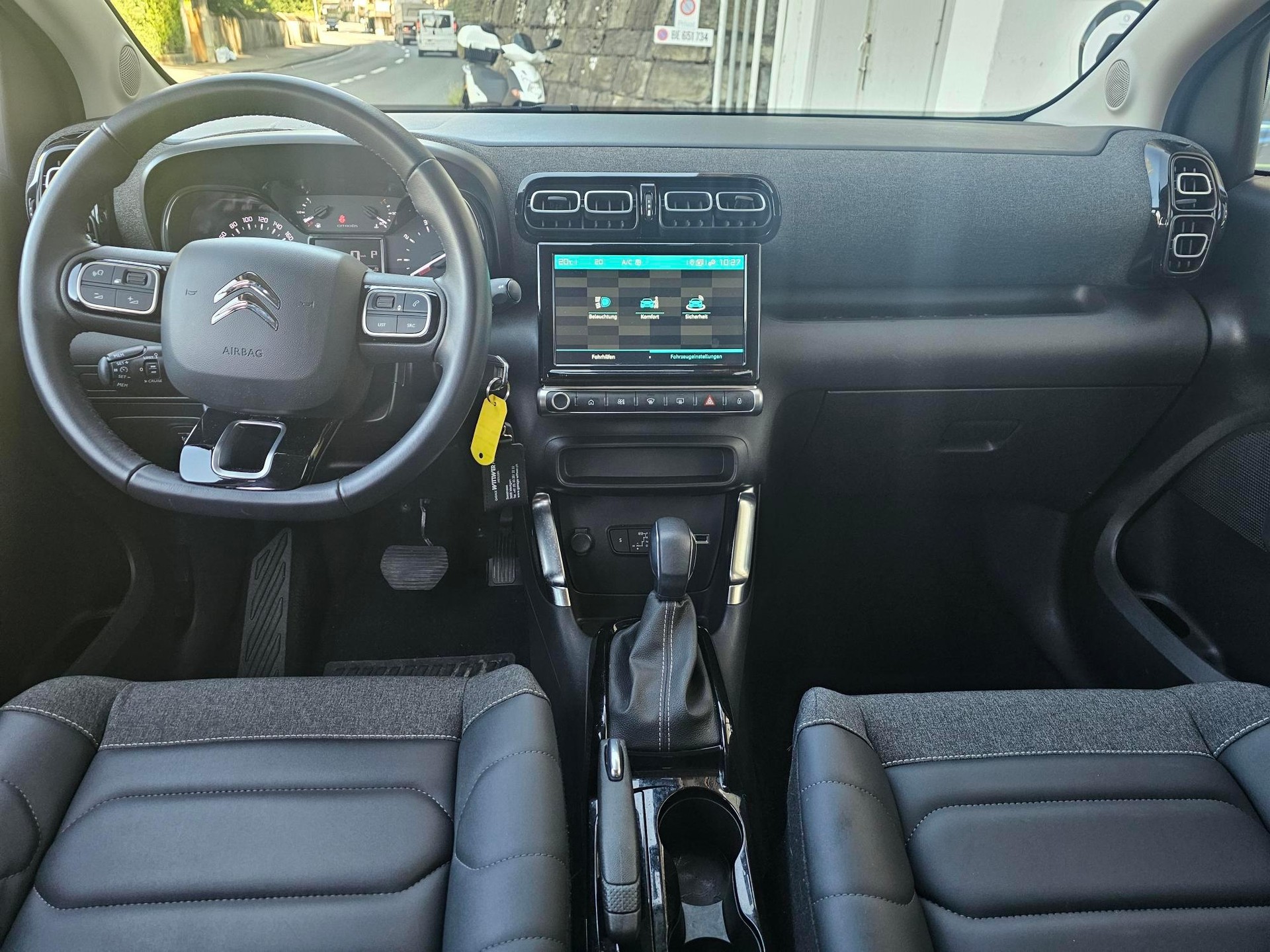 CITROEN C3 Aircross 1.2 PureTech 130 Swiss Edition-image-9