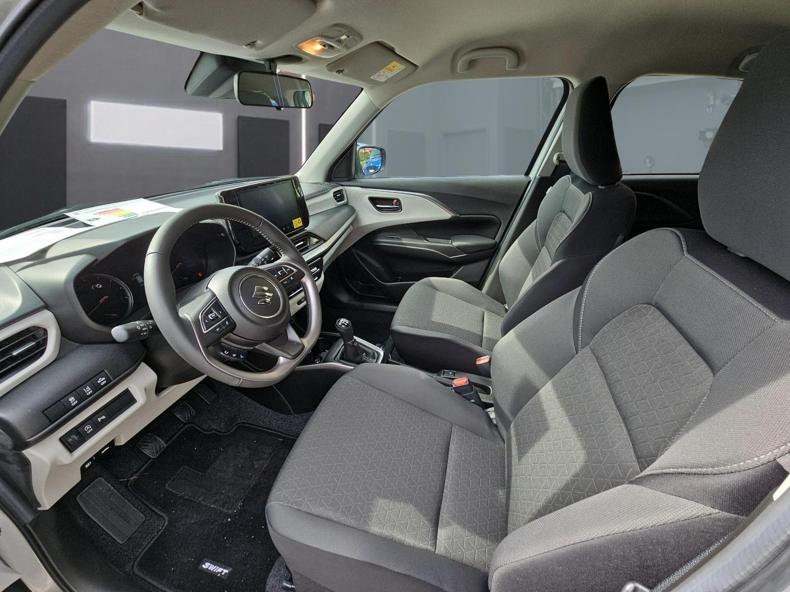 SUZUKI Swift 1.2 Compact Top Hybrid 4x4-image-9