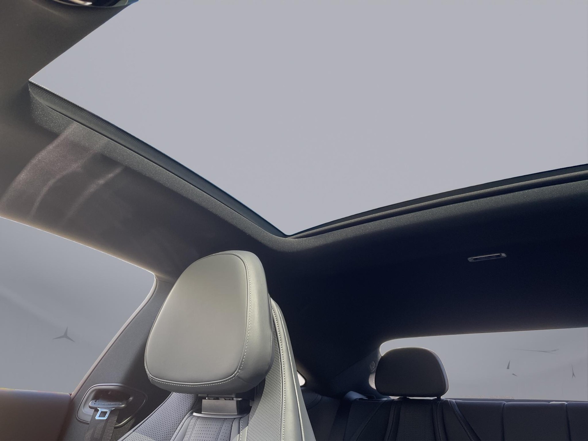 MERCEDES-BENZ CLE 53 AMG 4matic+ Coupé-image-19