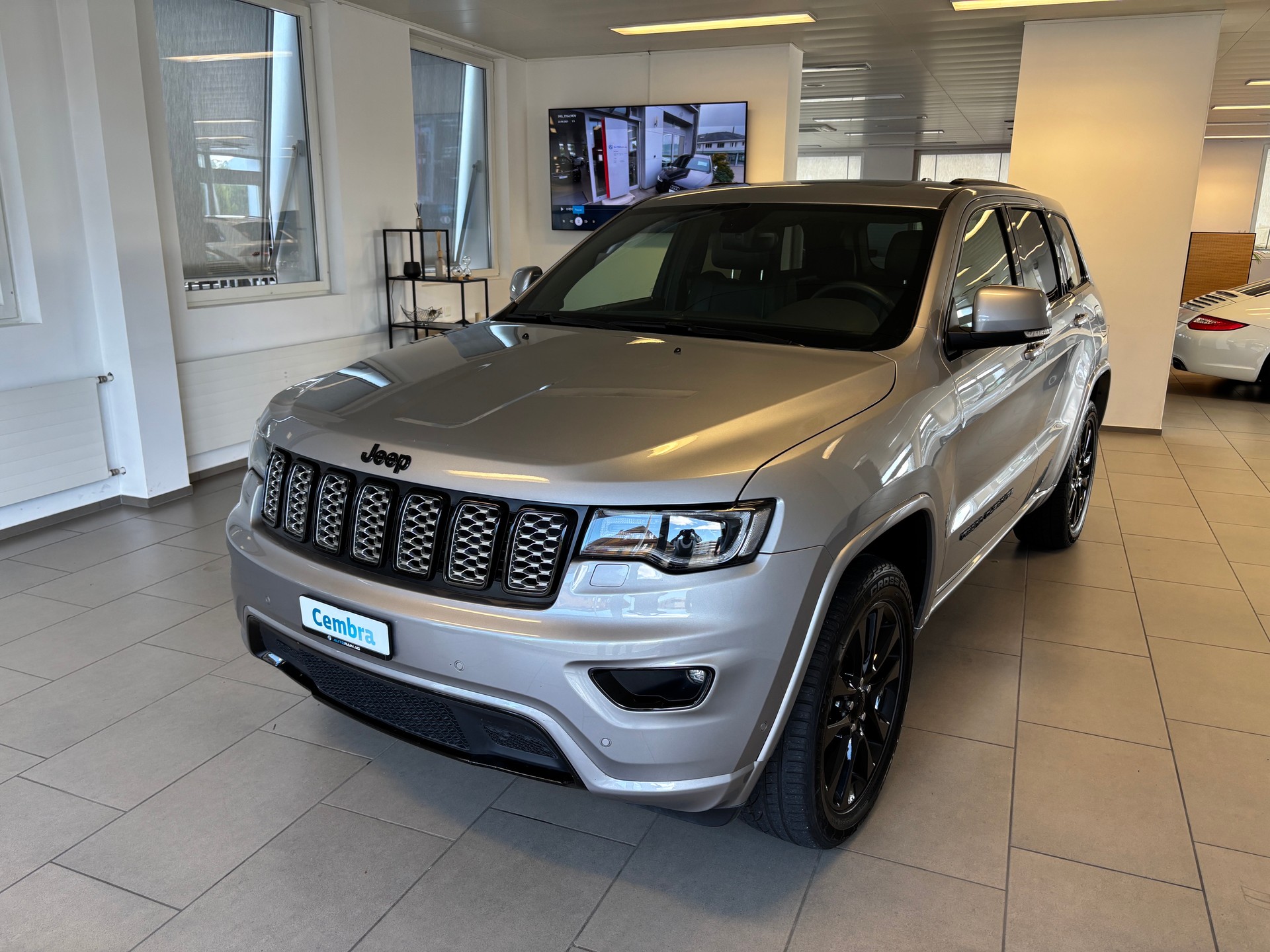 JEEP Grand Cherokee 3.0 CRD Night Eagle Automatic