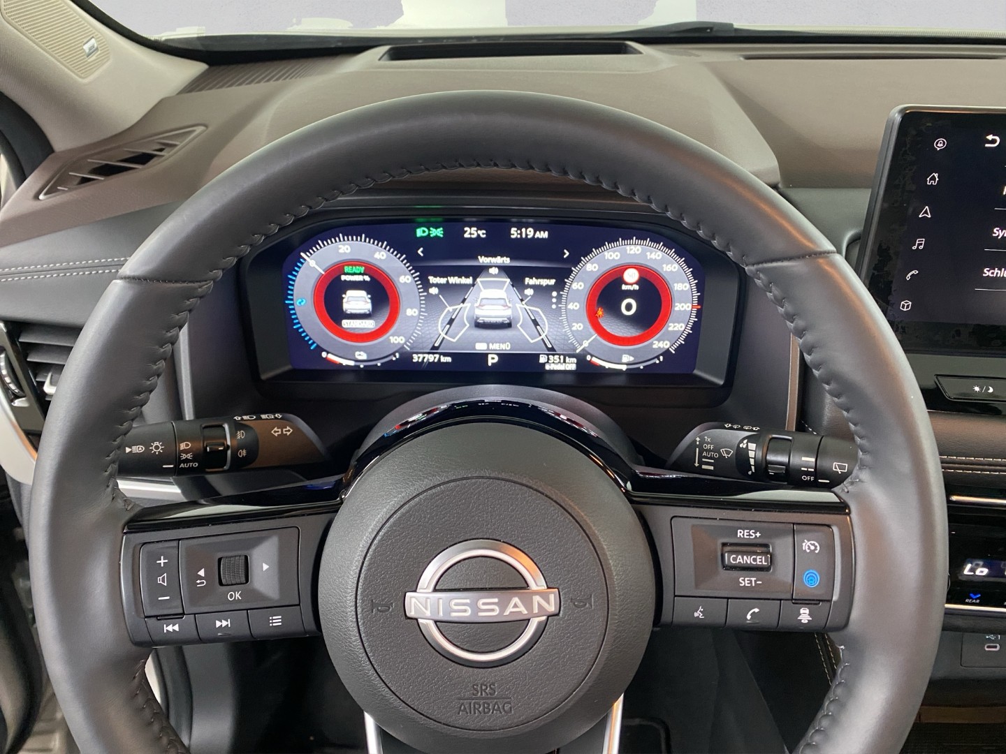 NISSAN X-Trail 1.5 VC-T e-Power 4WD Tekna+-image-7