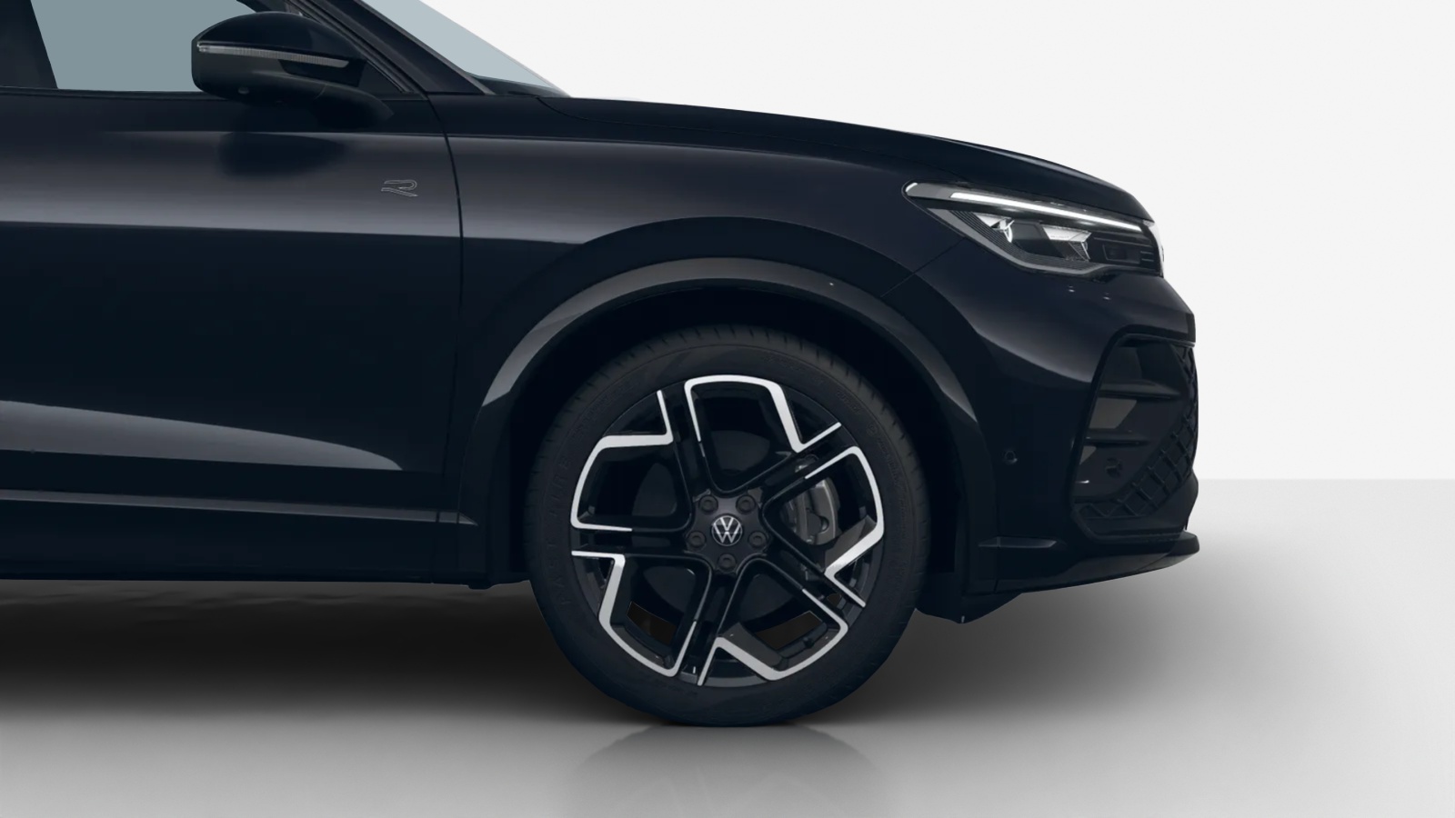 VW Tiguan 2.0 TSI DSG R-Line 4Motion-showroom-element-3