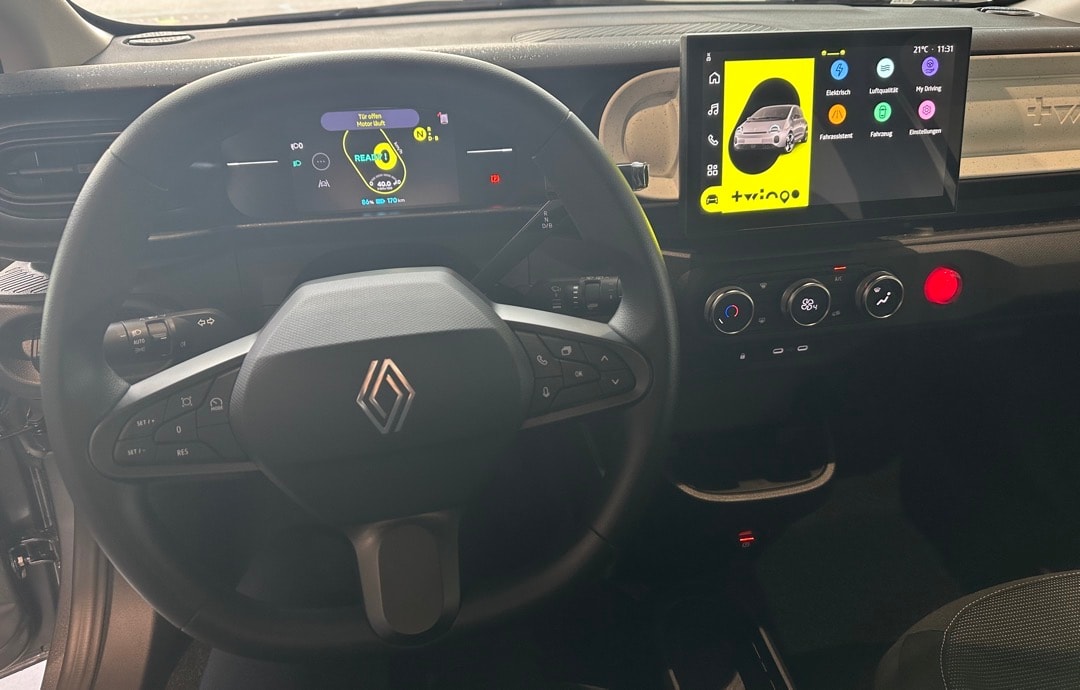 RENAULT Twingo E-Tech 27kWh Evolution-image-11
