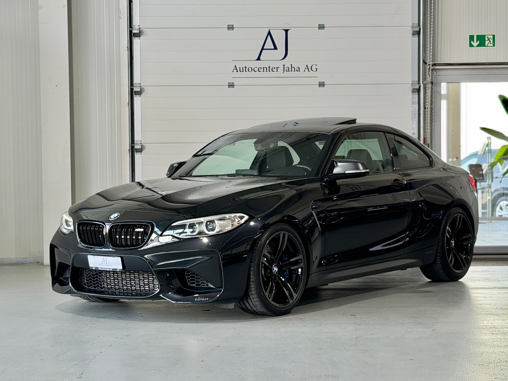 BMW M2 Drivelogic (CH) dÄHLer Edition 430PS-showroom-element-1