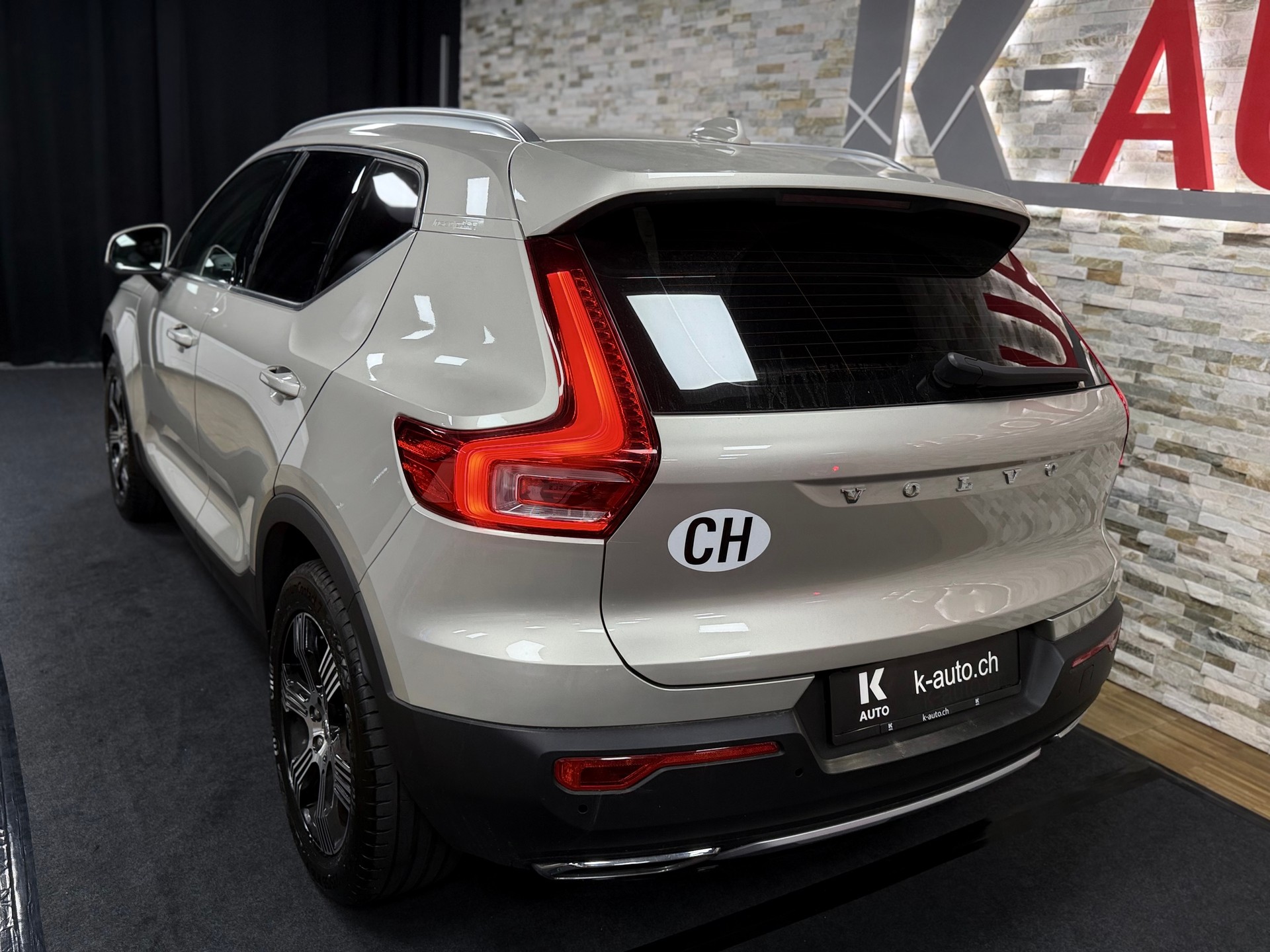 VOLVO XC40 T4 AWD Inscription Geartronic-showroom-element-2