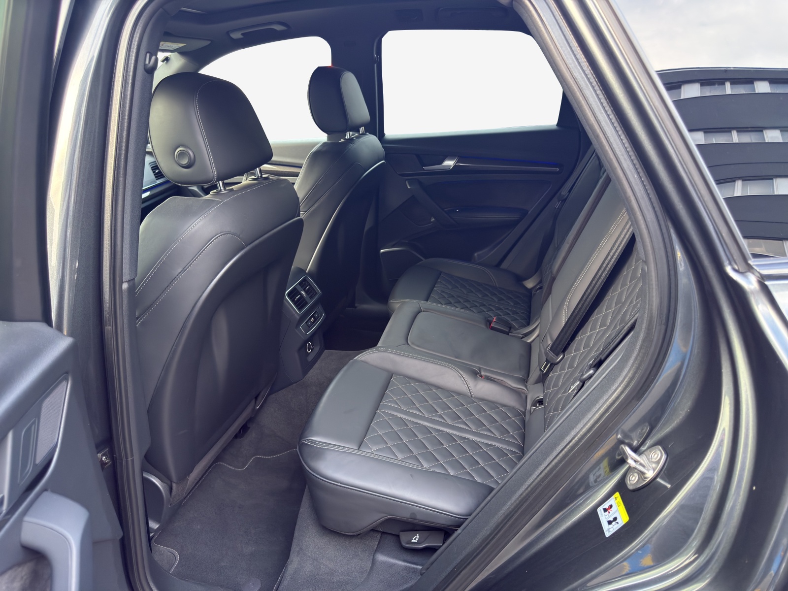 AUDI SQ5 3.0 TFSI quattro S-tronic-image-11