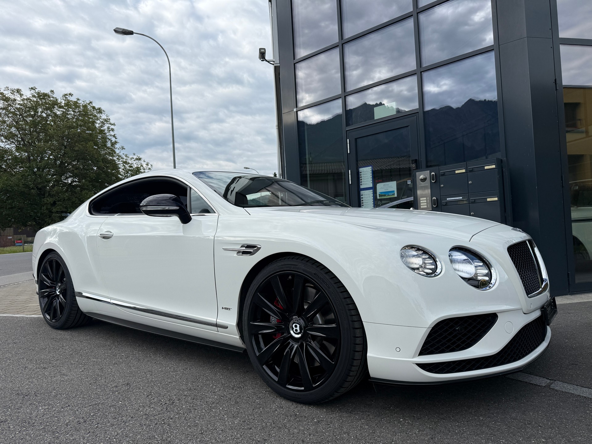 BENTLEY Continental GT 4.0 V8 S👌 Facelift👌 5 Stern Garantie👌-showroom-element-1