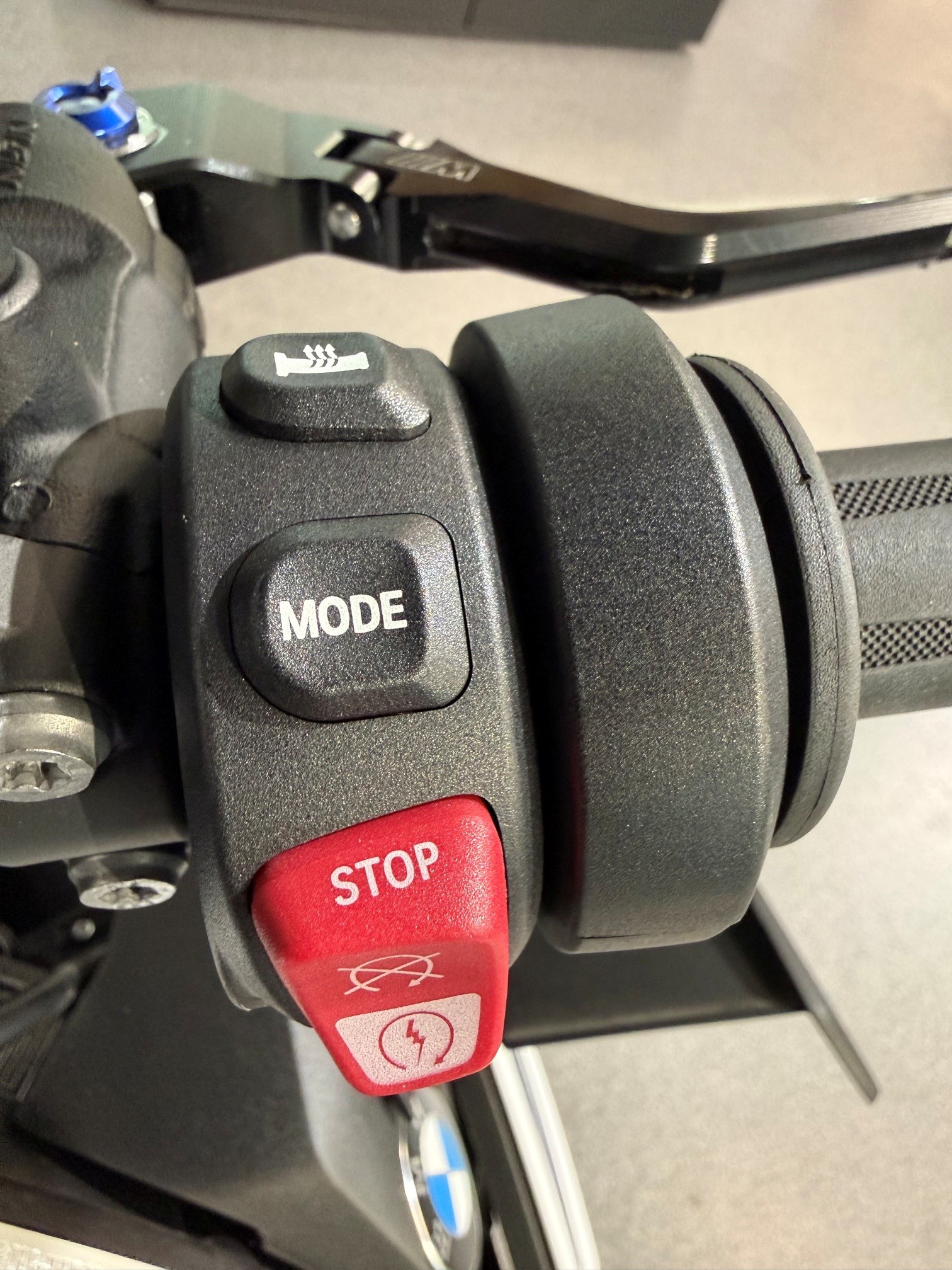 BMW M 1000 R - Inklusive Service-Paket 3 Jahre / 30'000km!-image-6