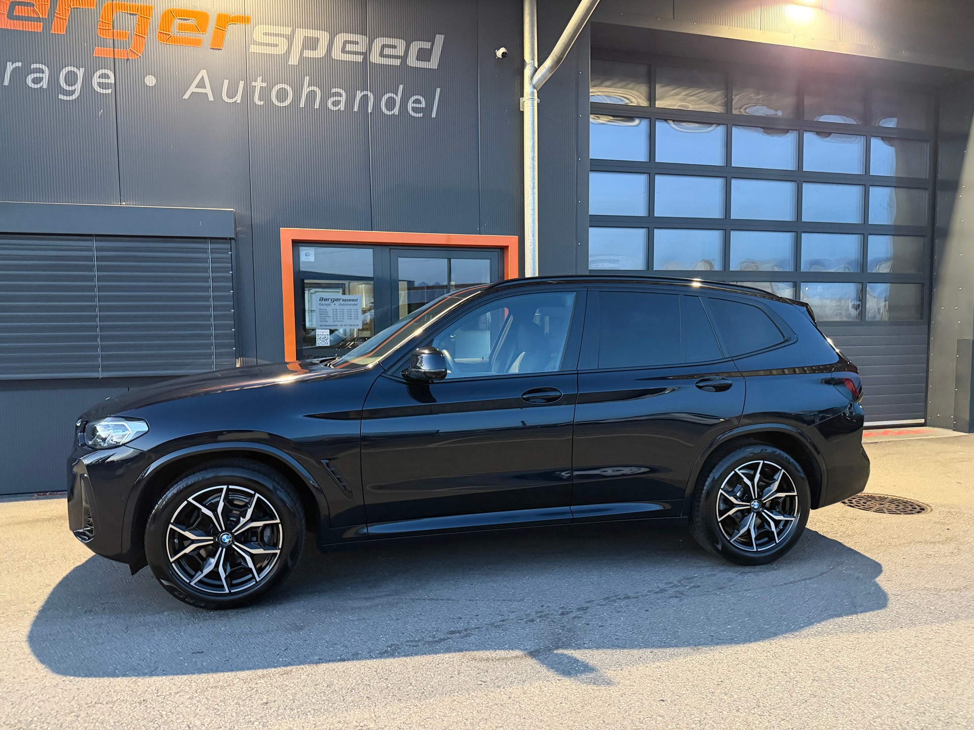 BMW X3 xDrive 48V 20d M Sport-showroom-element-1