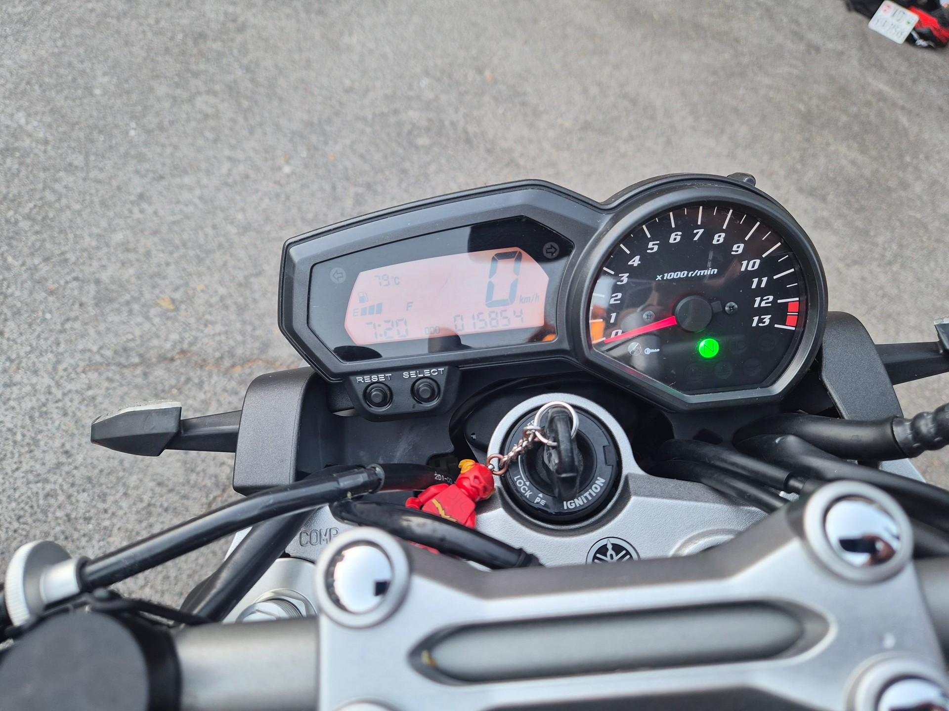 YAMAHA FZ1 N ABS-image-8