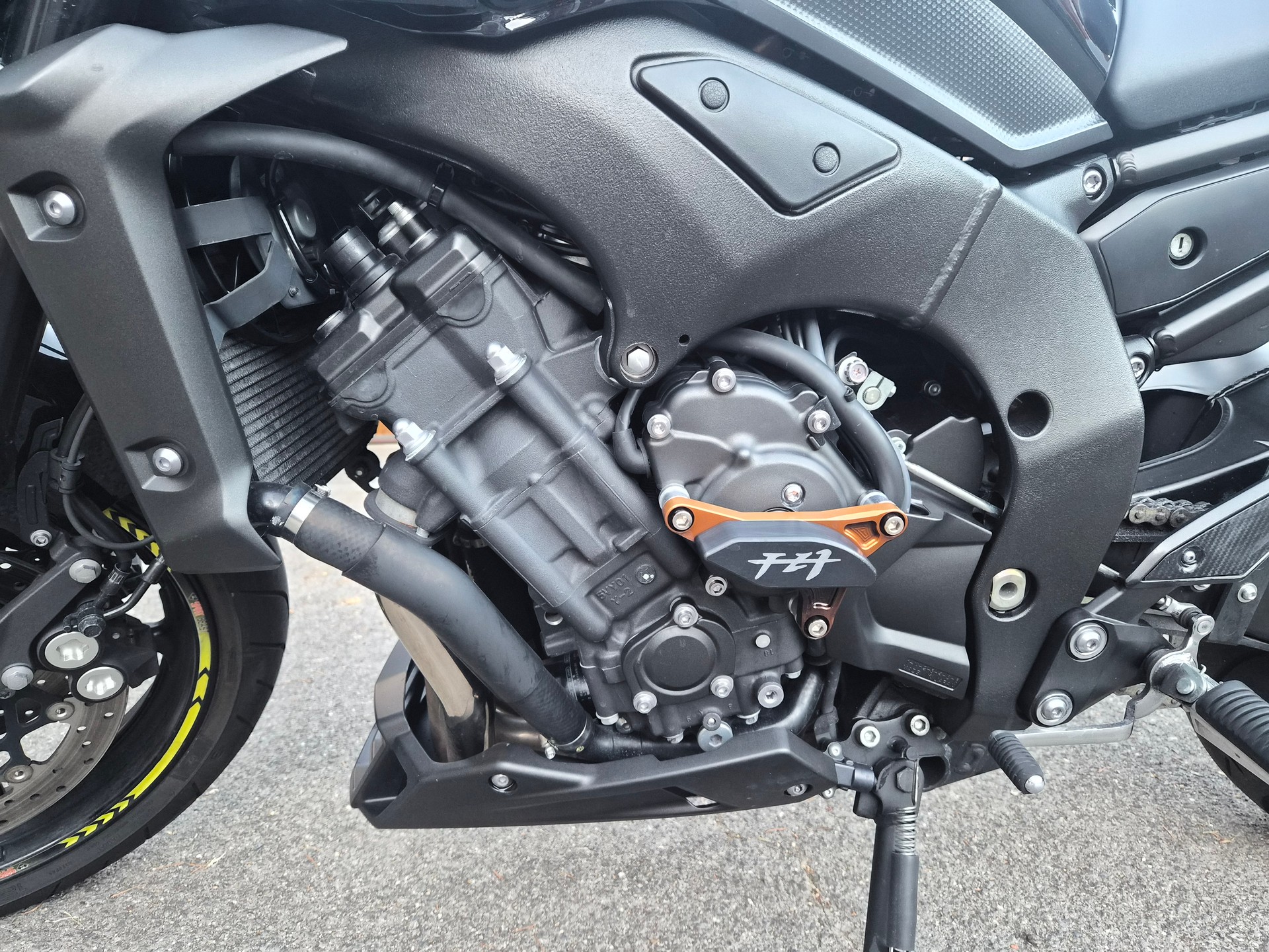 YAMAHA FZ1 N ABS-image-2