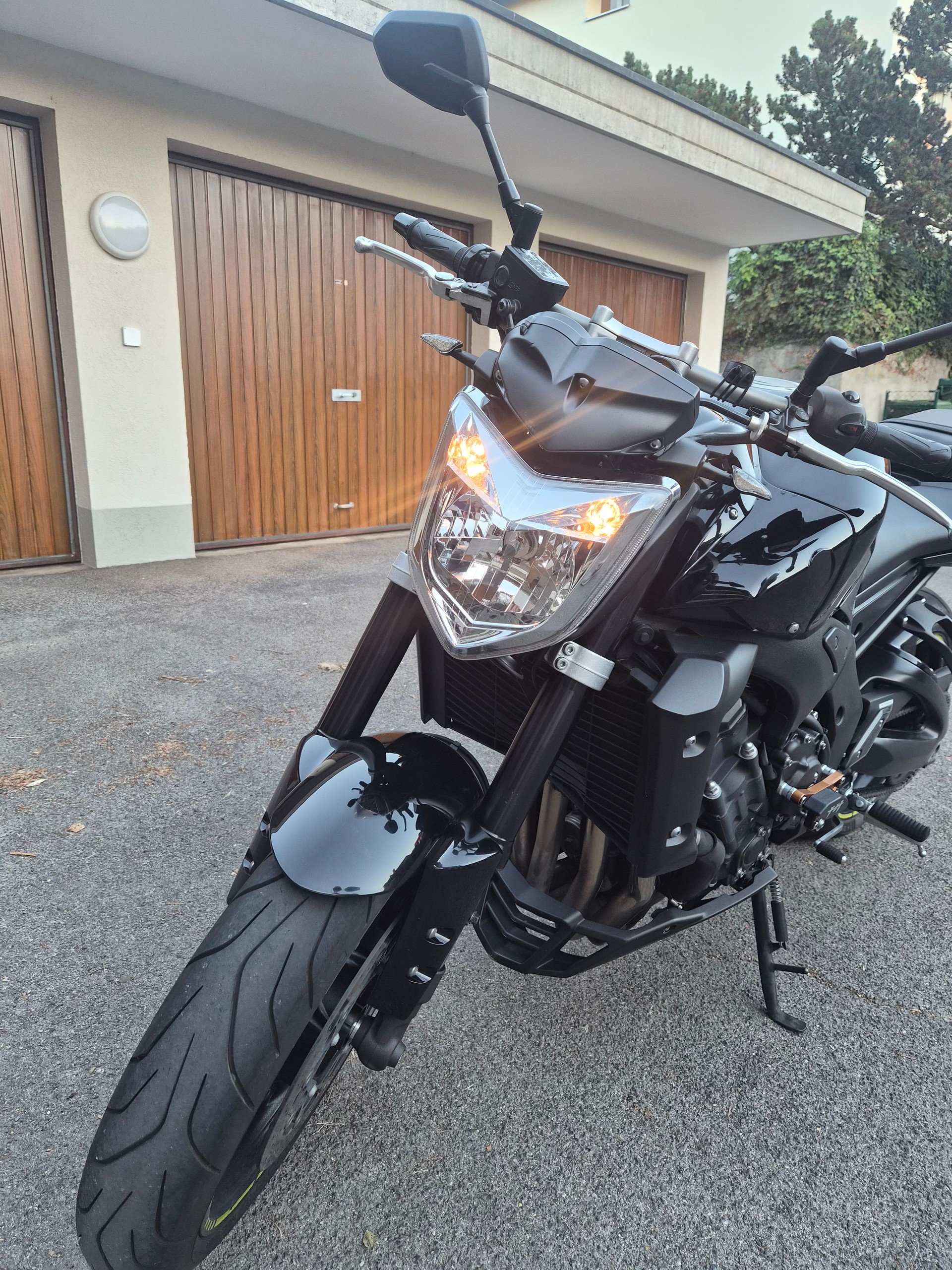 YAMAHA FZ1 N ABS-image-5