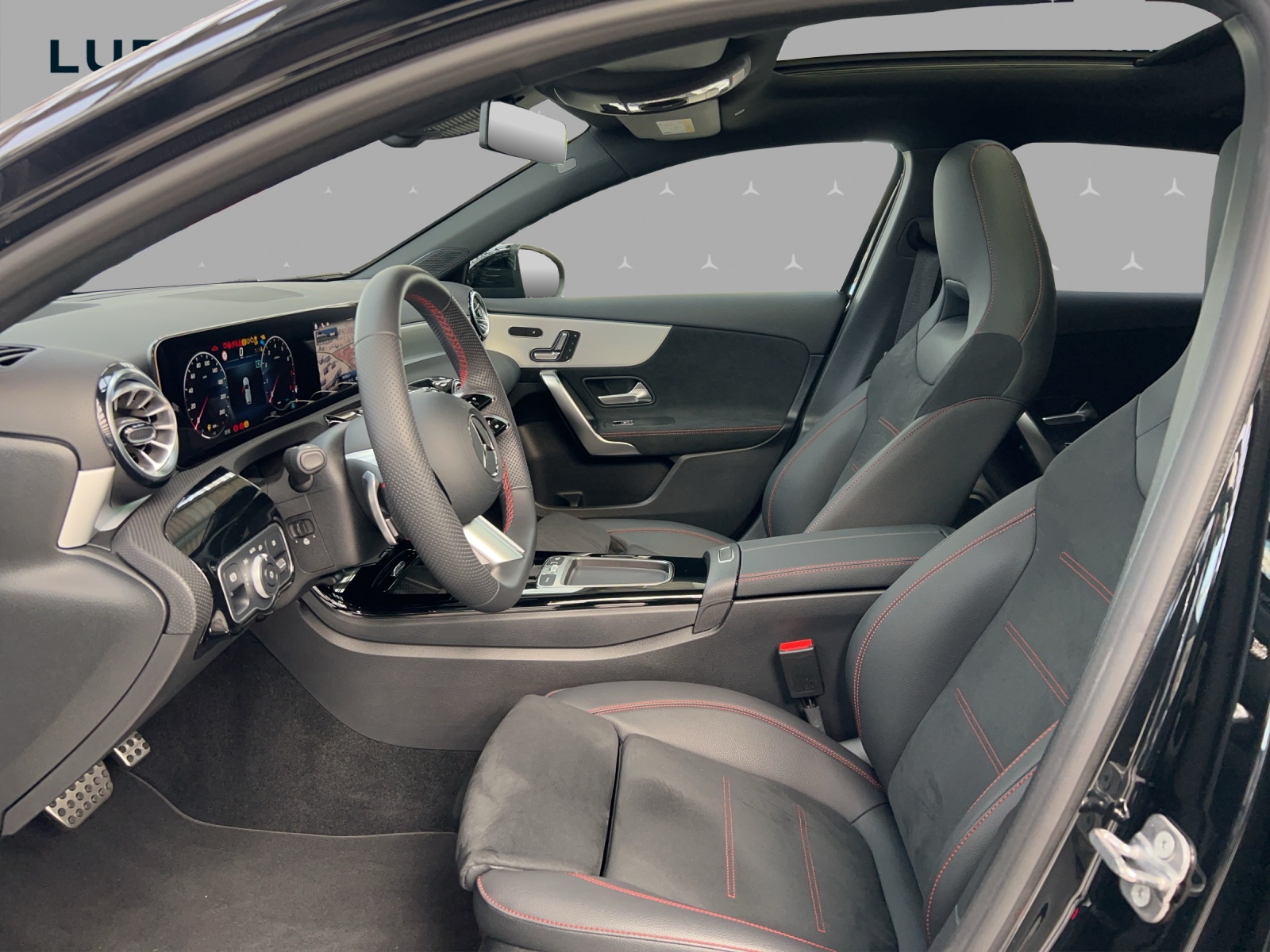 MERCEDES-BENZ A 200 7G-DCT-image-7