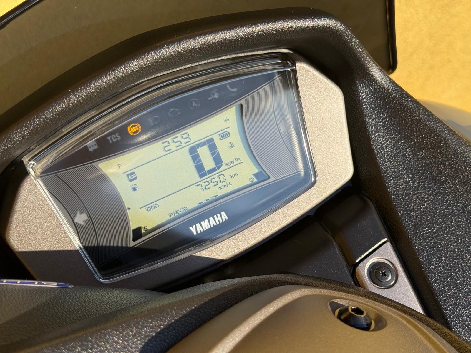 YAMAHA N-MAX GPD-image-6