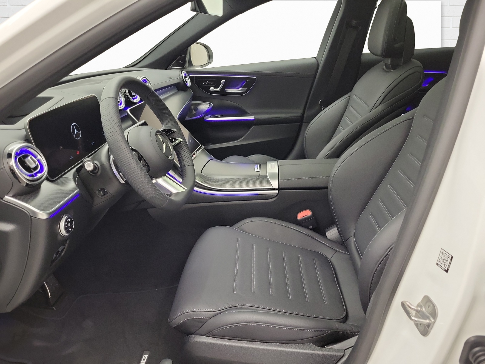 MERCEDES-BENZ C 200 AMG Line 4Matic-image-6